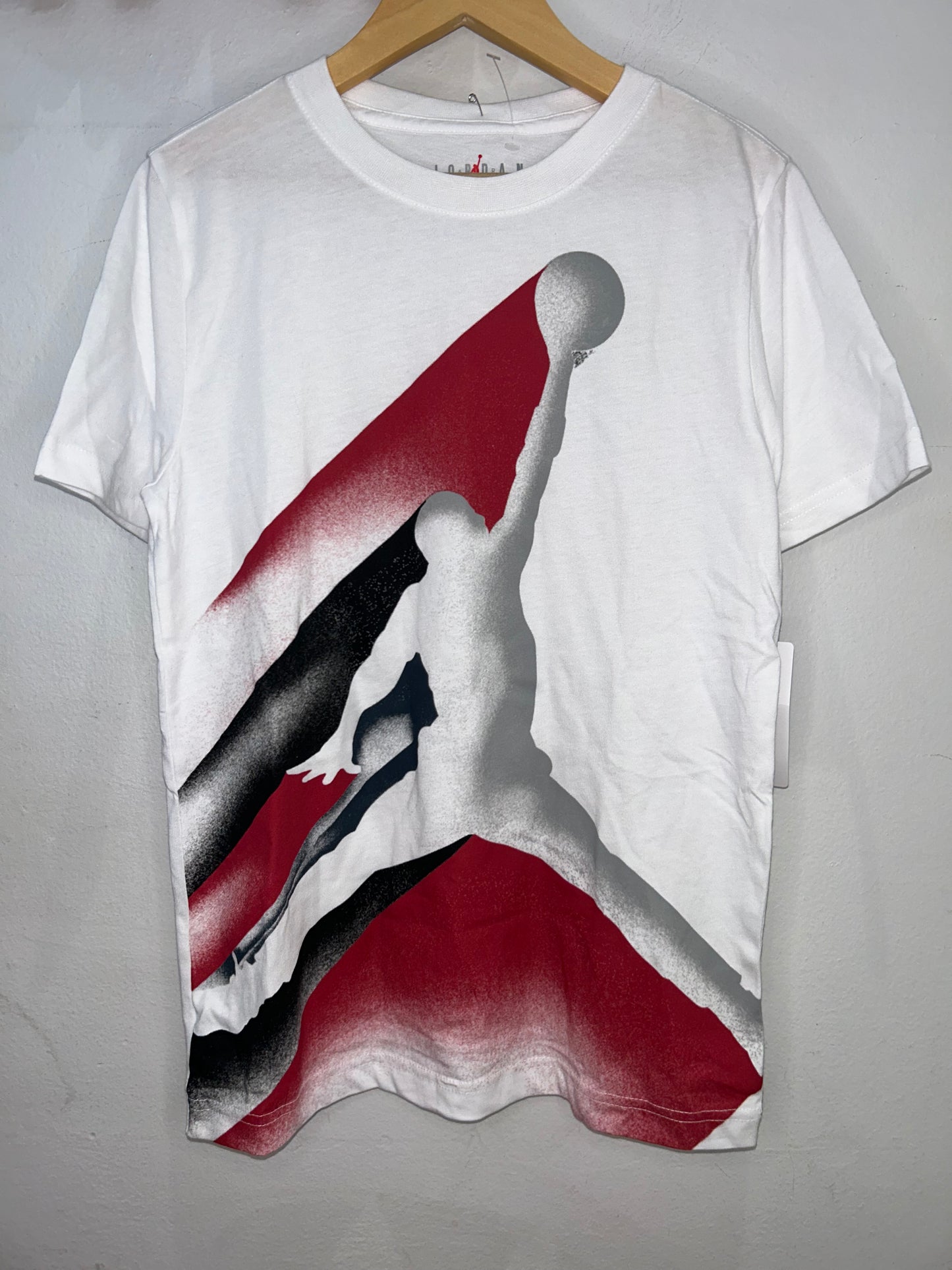 Jordan tee 10-12y NEW