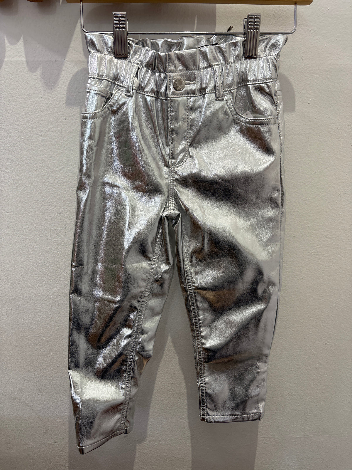 Silver relaxed taper pants 4y NEW