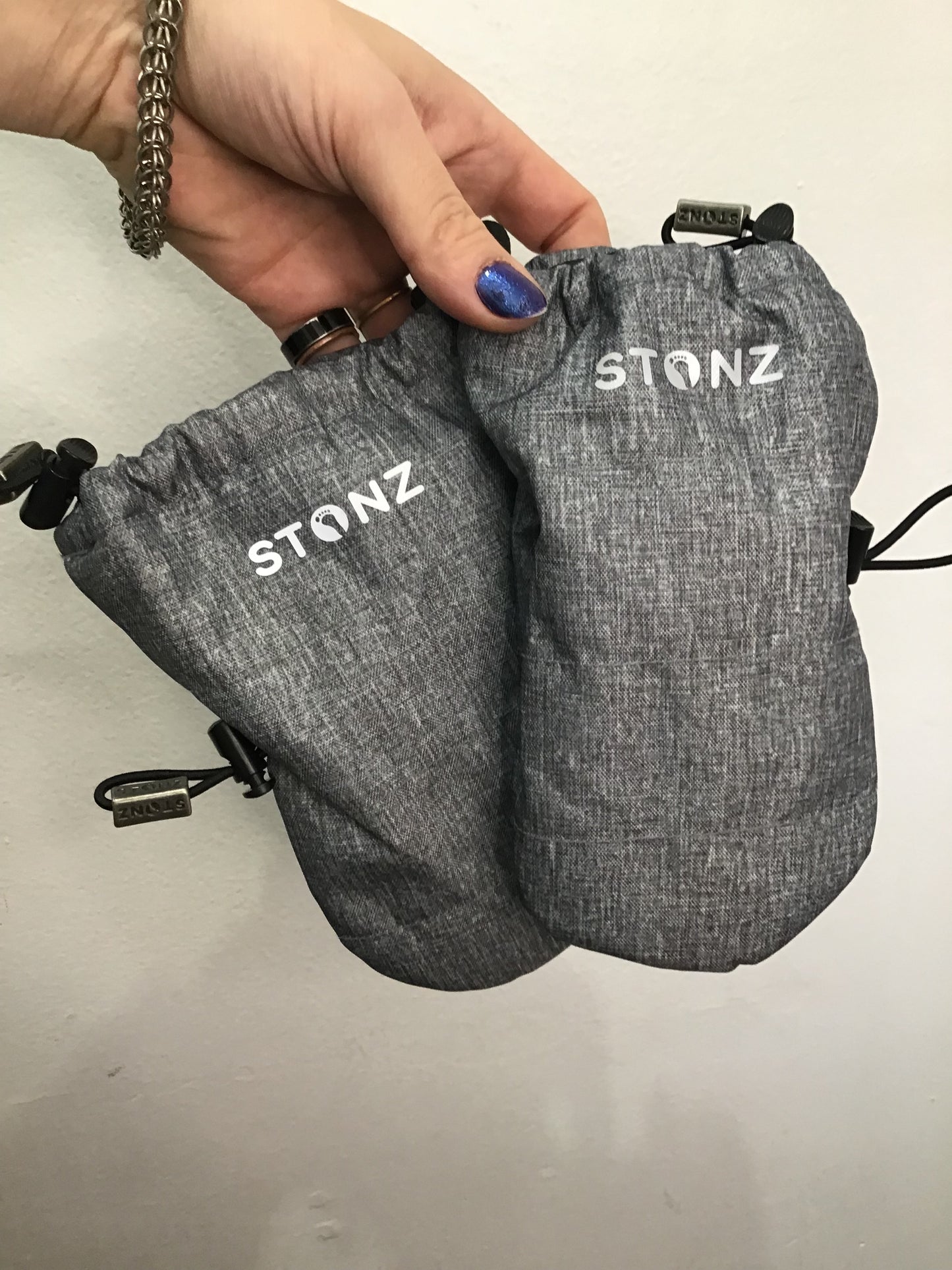 Stonz mitts 12-24m
