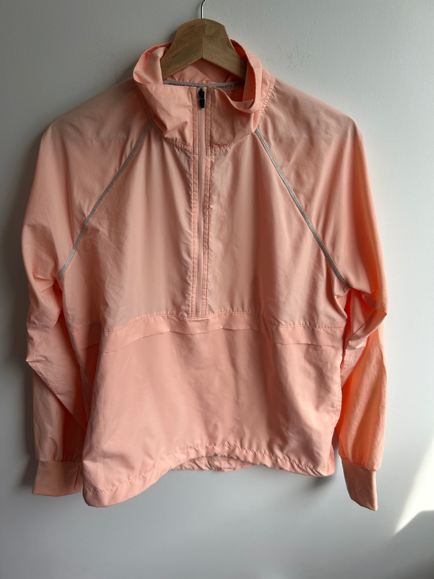 Light peach shell topper M