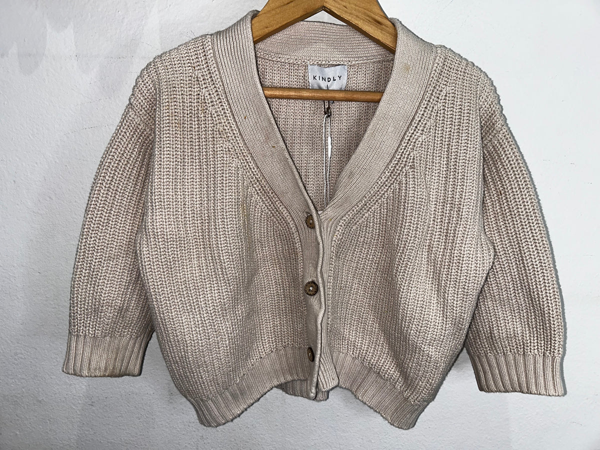 Kindly beige cardigan 2y*