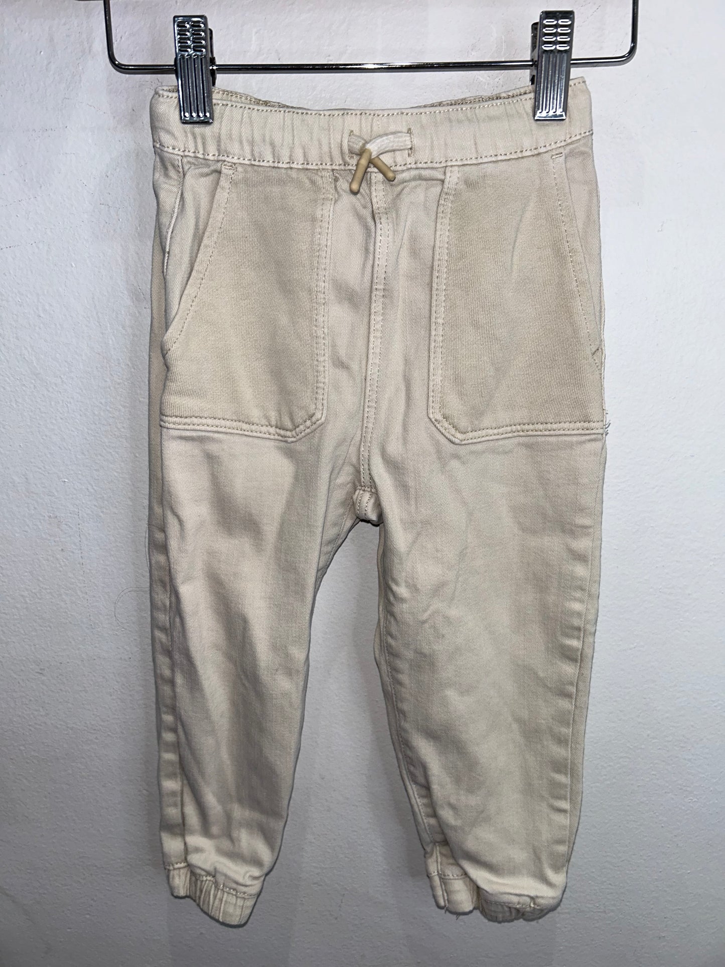Beige pull-on jeans 2-3y