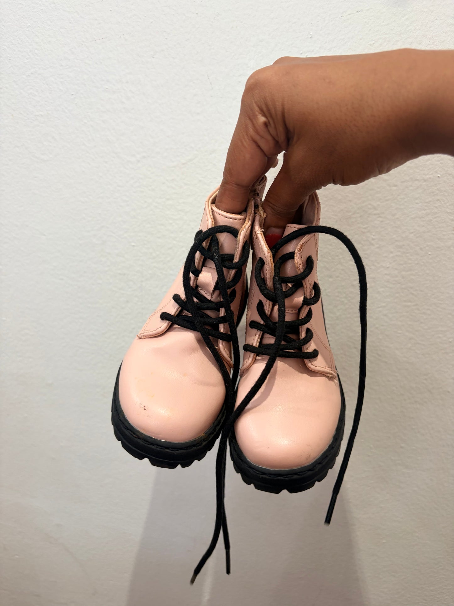 C6 pink fall boots*
