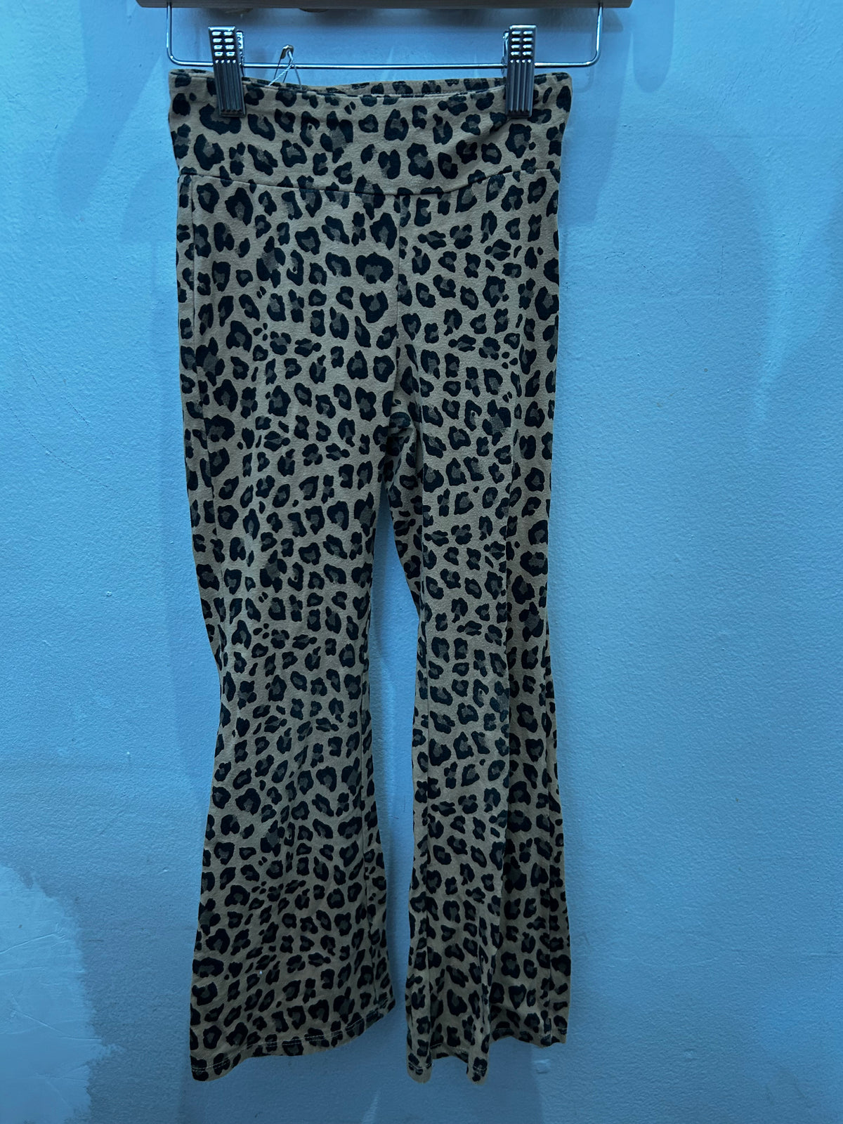 Leopard flare leggings 6-7y