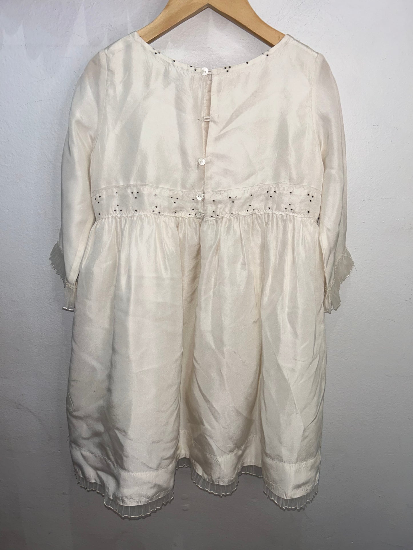 White fancy silk dress 6y