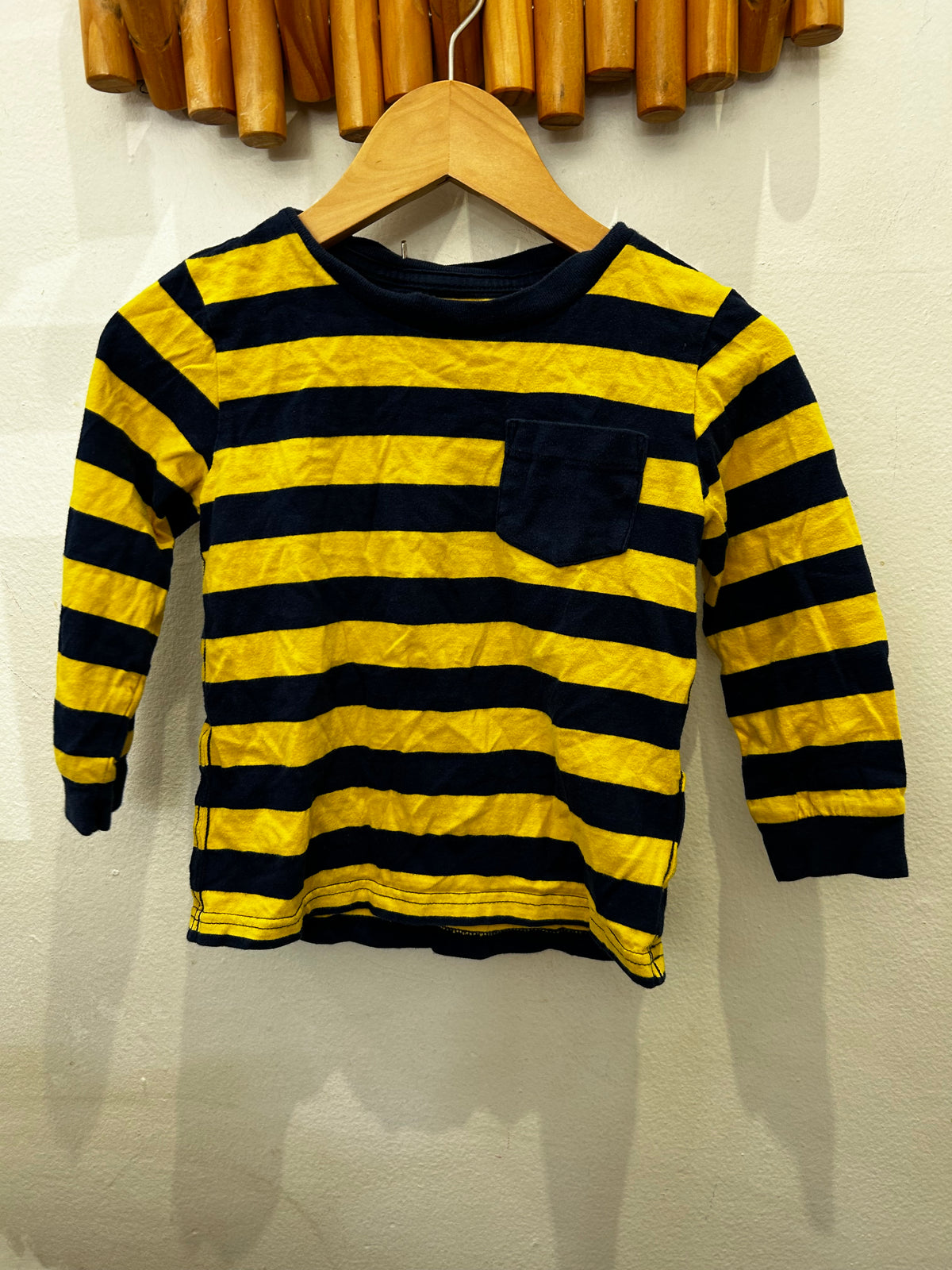 Yellow stripes longsleeve 3y
