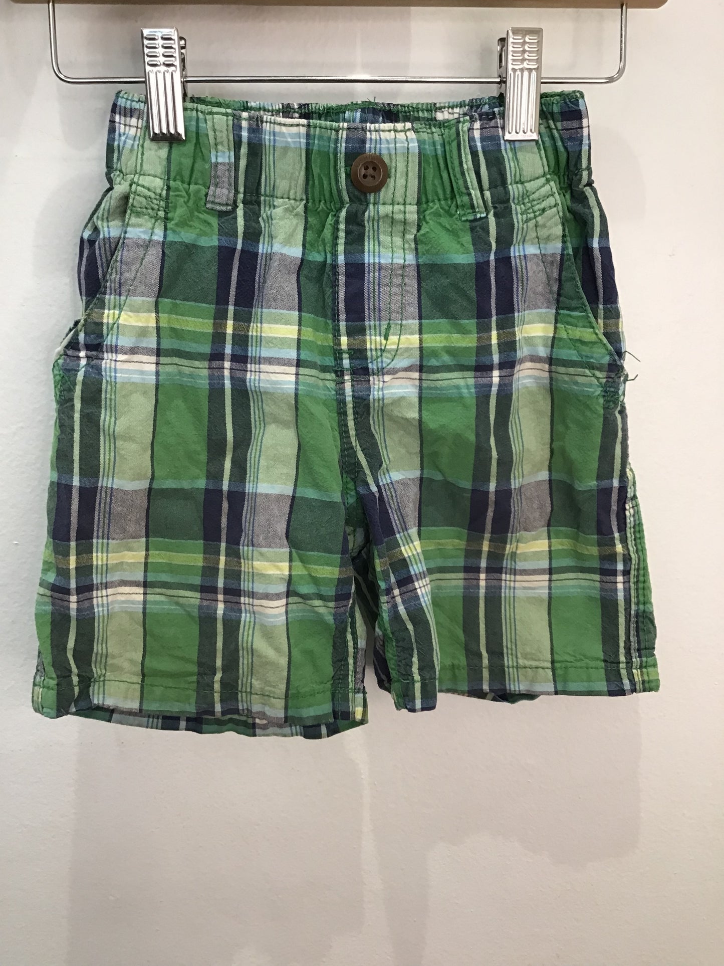 Shorts green checkered 4y