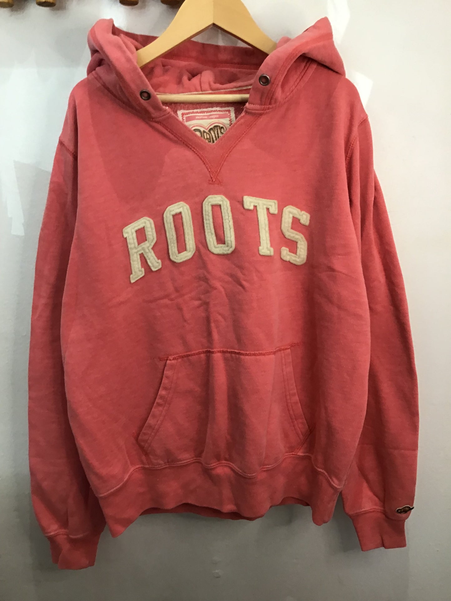 Roots peach hoodie - adult M