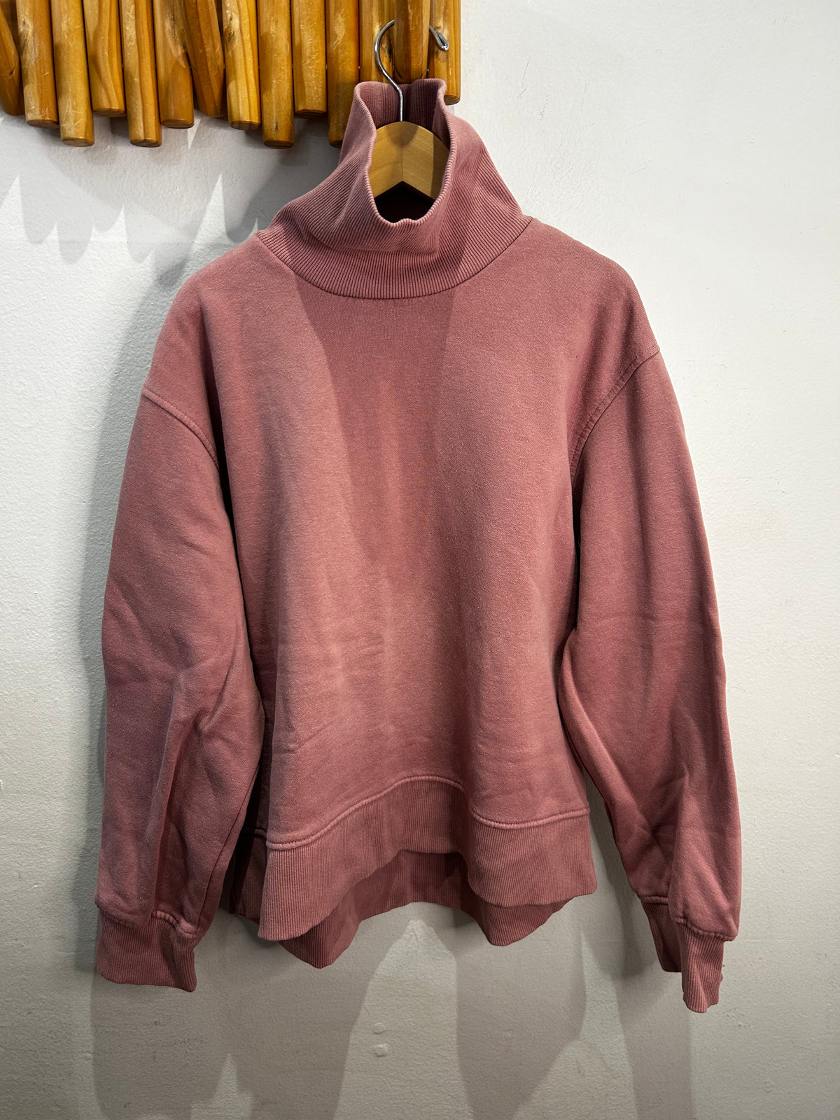 Pink turtleneck pullover - adult S