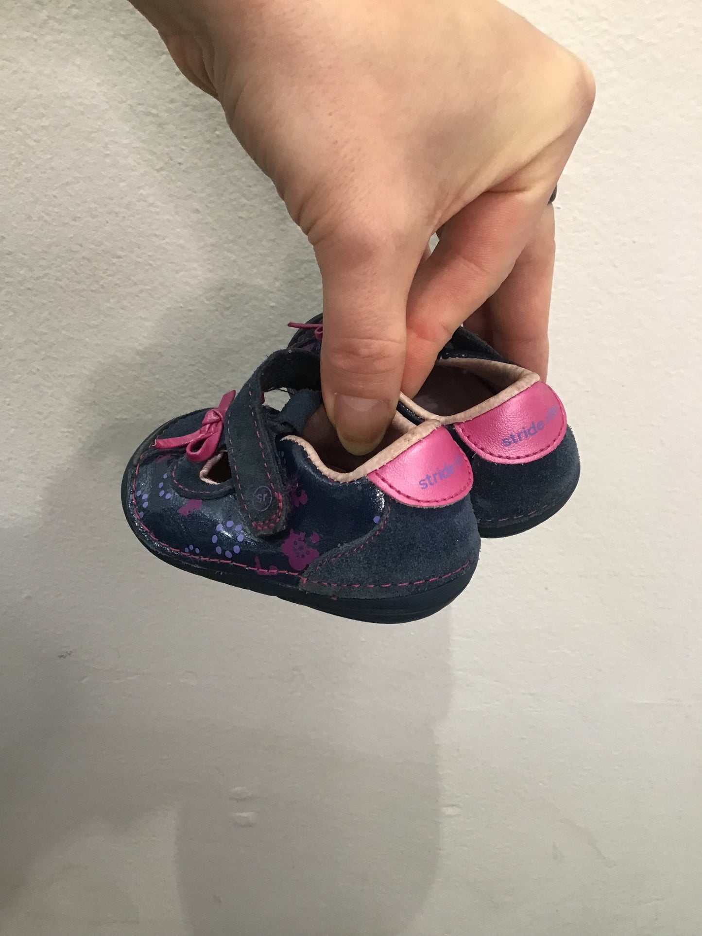 C3 Stride Rite maryjanes