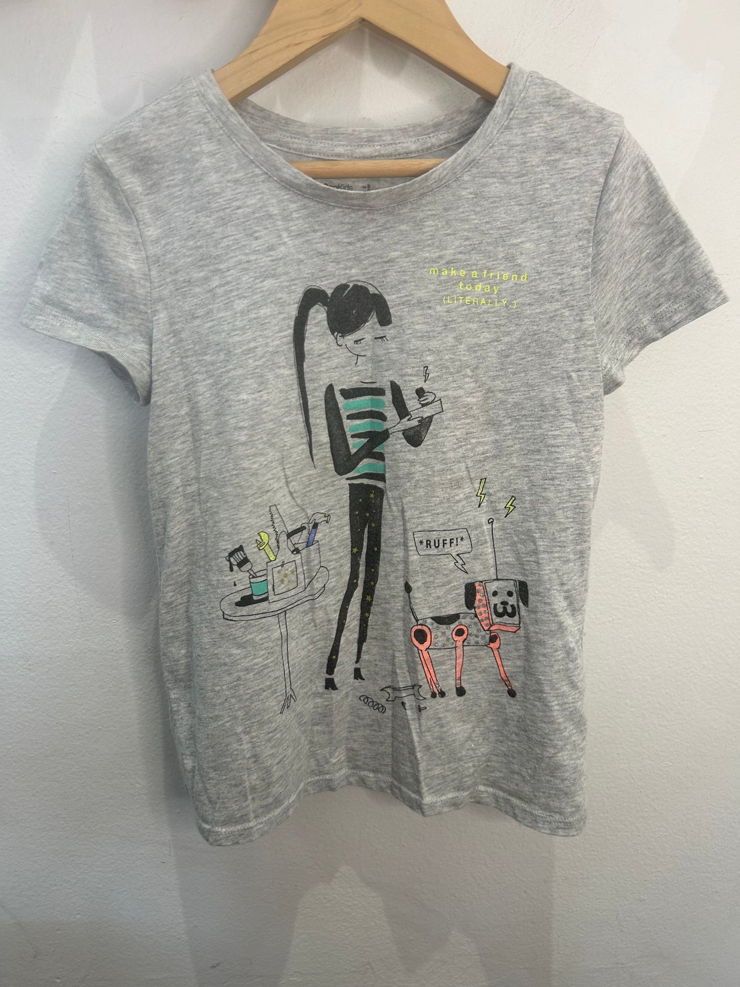 Friend tee 6-7y