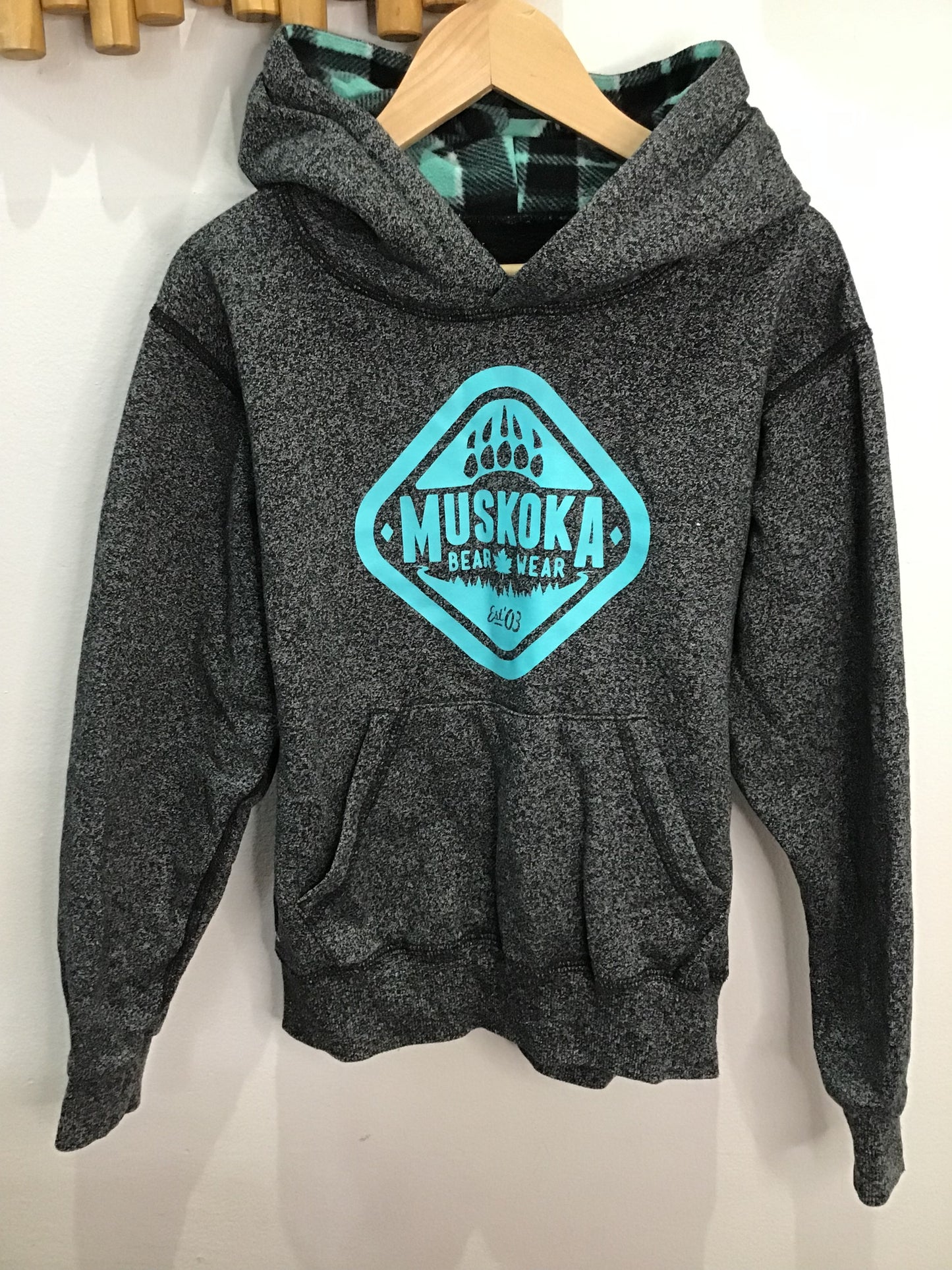 Muskoka Bear Wear hoodie 6-8y