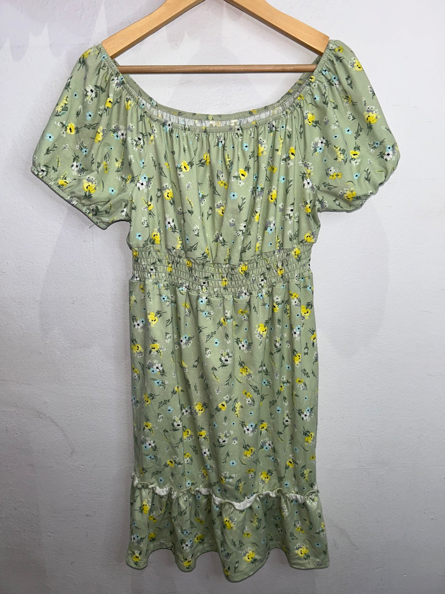 Green peasant style dress 14y