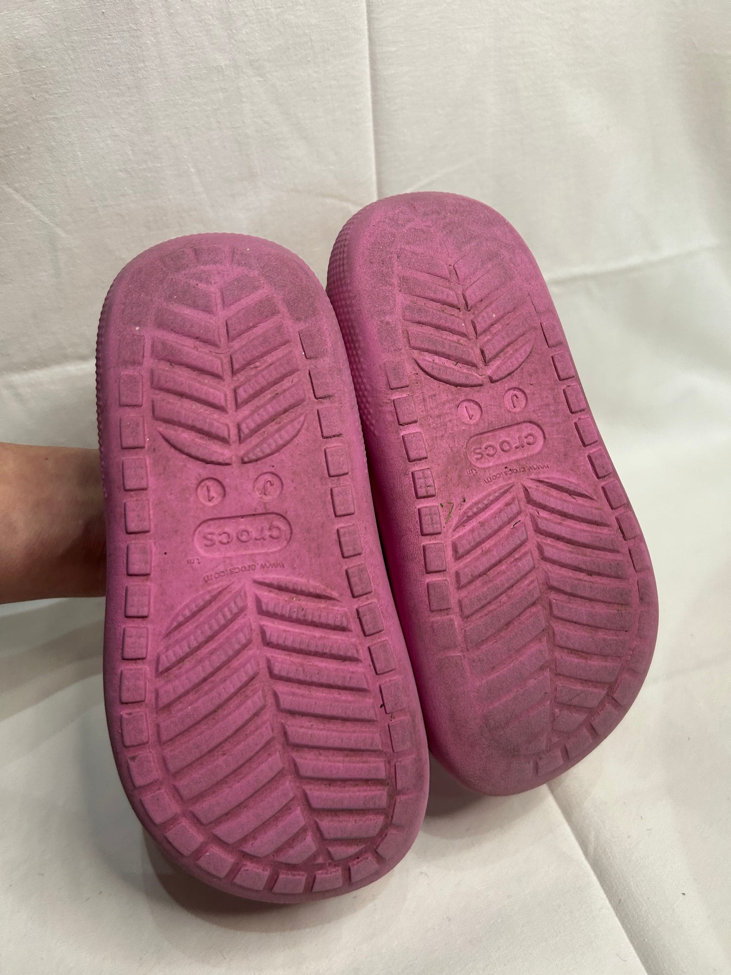 Y1 pink platform Crocs
