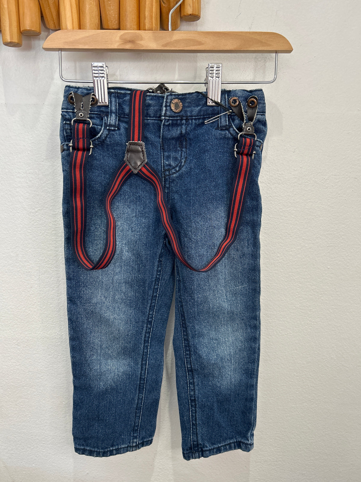 Relaxed fit jeans w detachable suspenders 2y