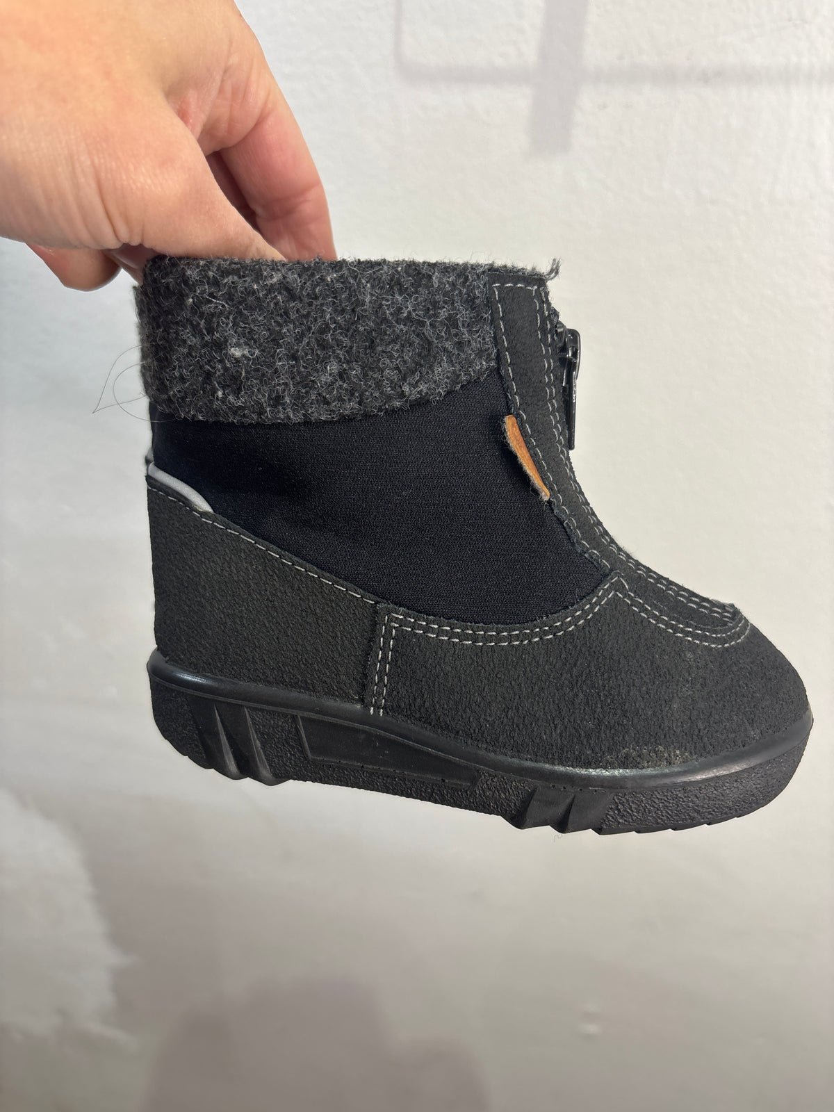 C6 Kuoma putkivarsi winter boots