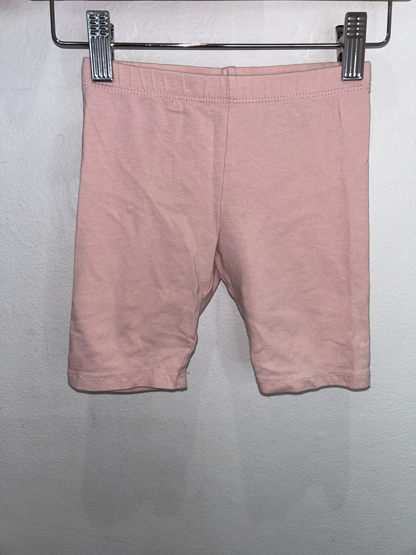 Light pink bike shorts 4-5y