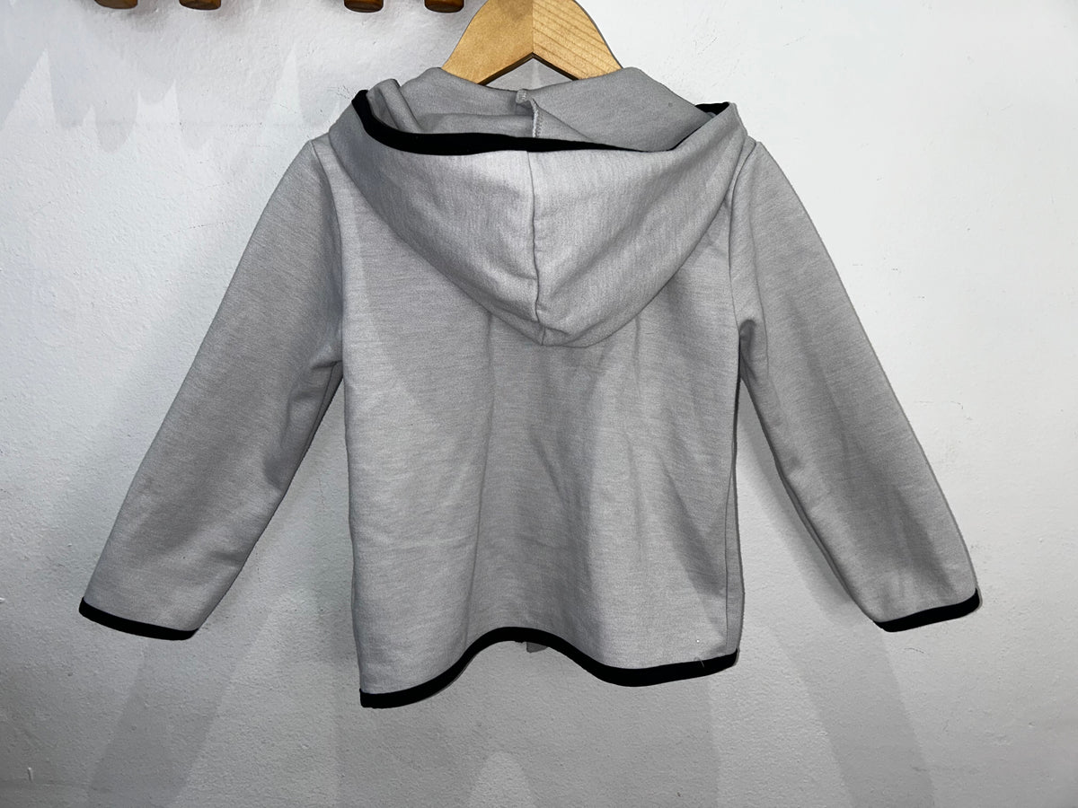 Light grey zip-up 3y