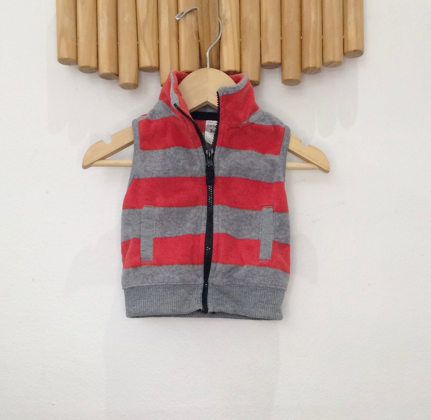 Red stripe fleece vest 3m
