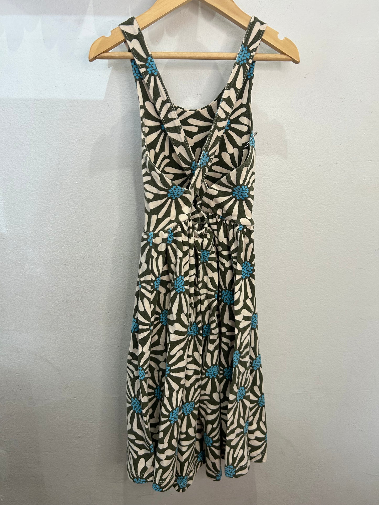 Alice & Ames green floral dress 7y