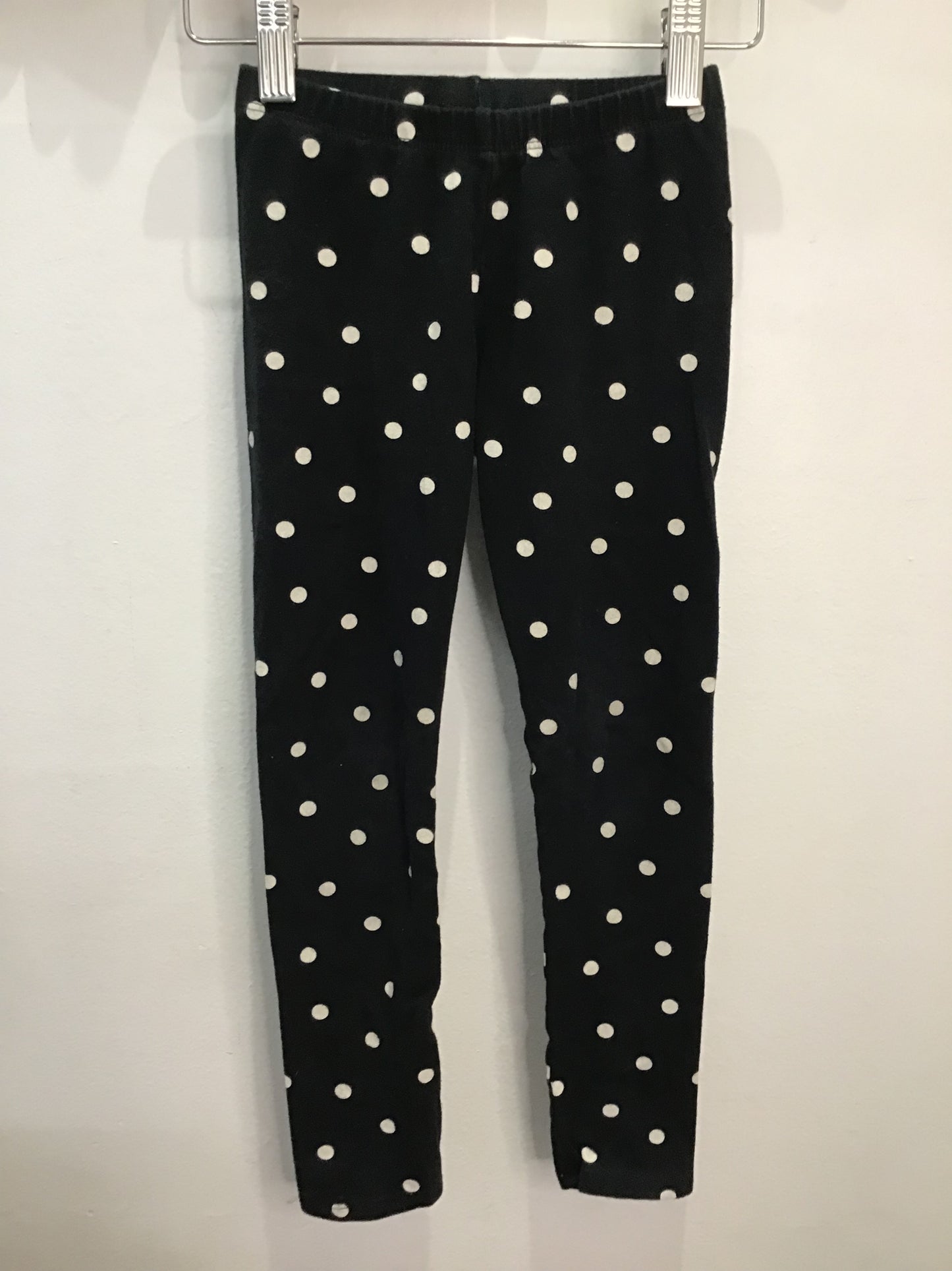 Black polka dots leggings 5y