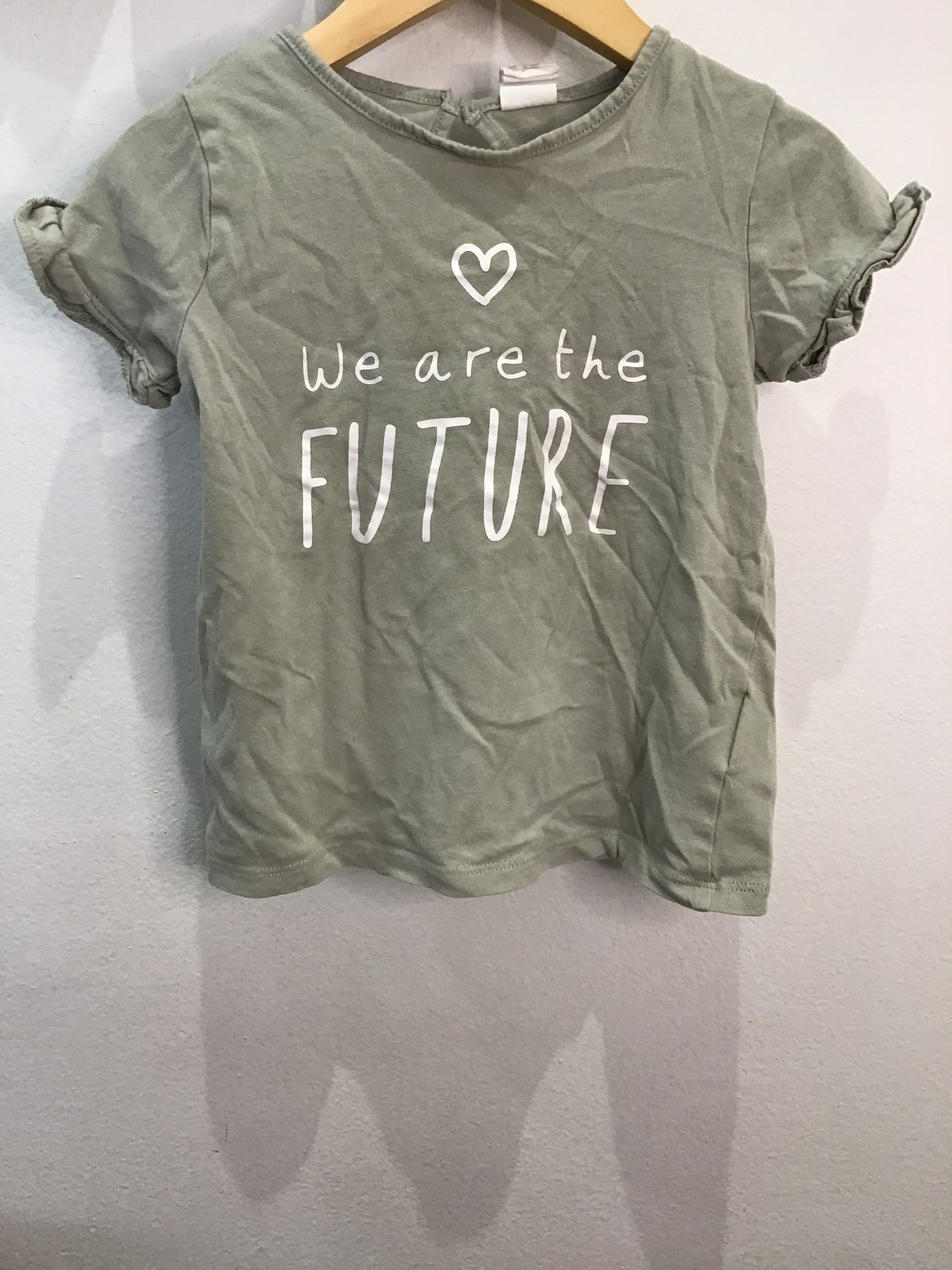 Tee future 12-18m