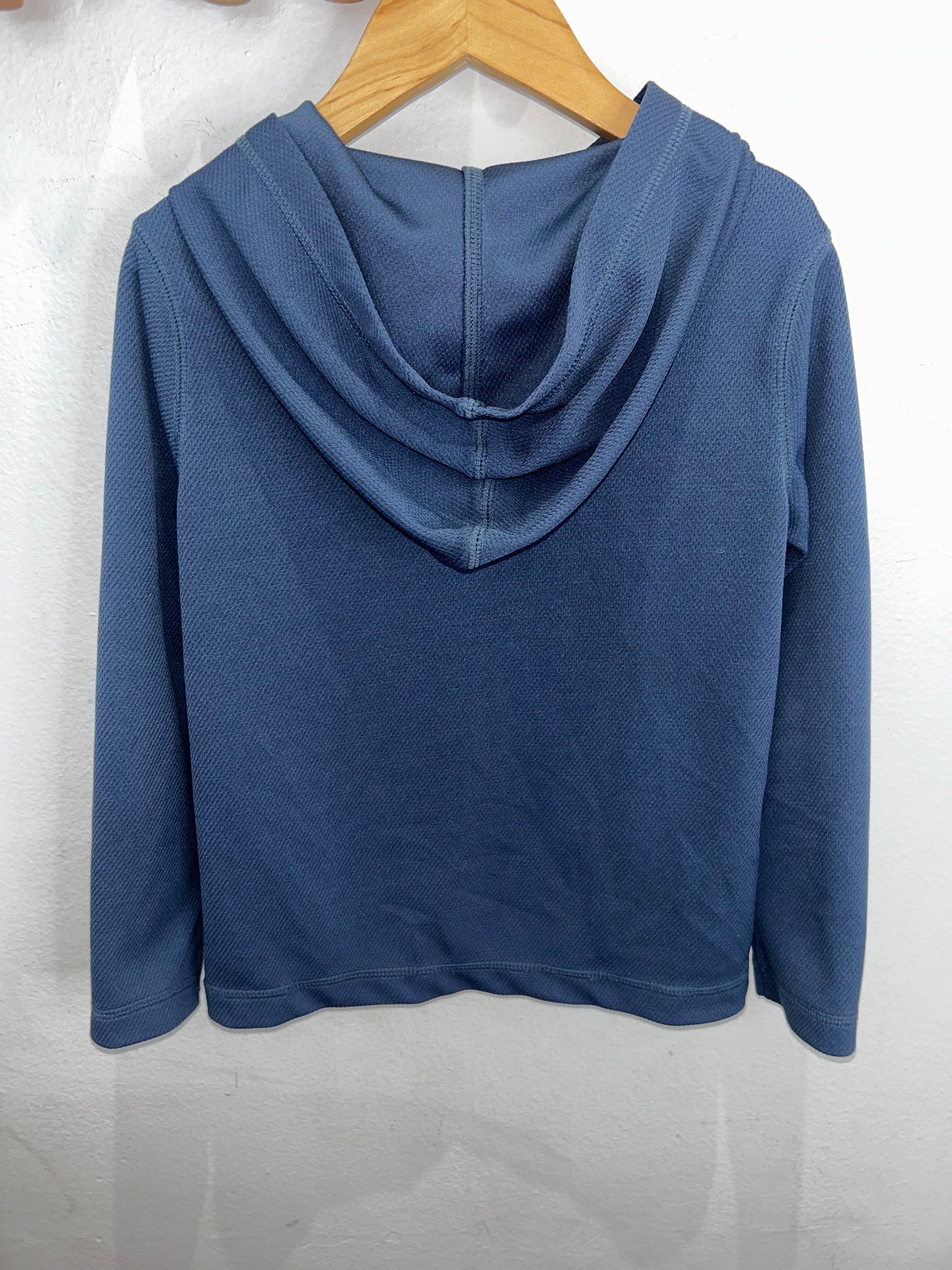 Grey activewear pullover 5y