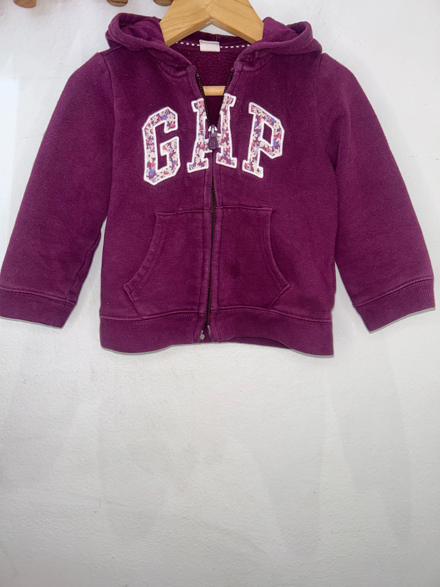Plum GAP sweatshirt 18-24m