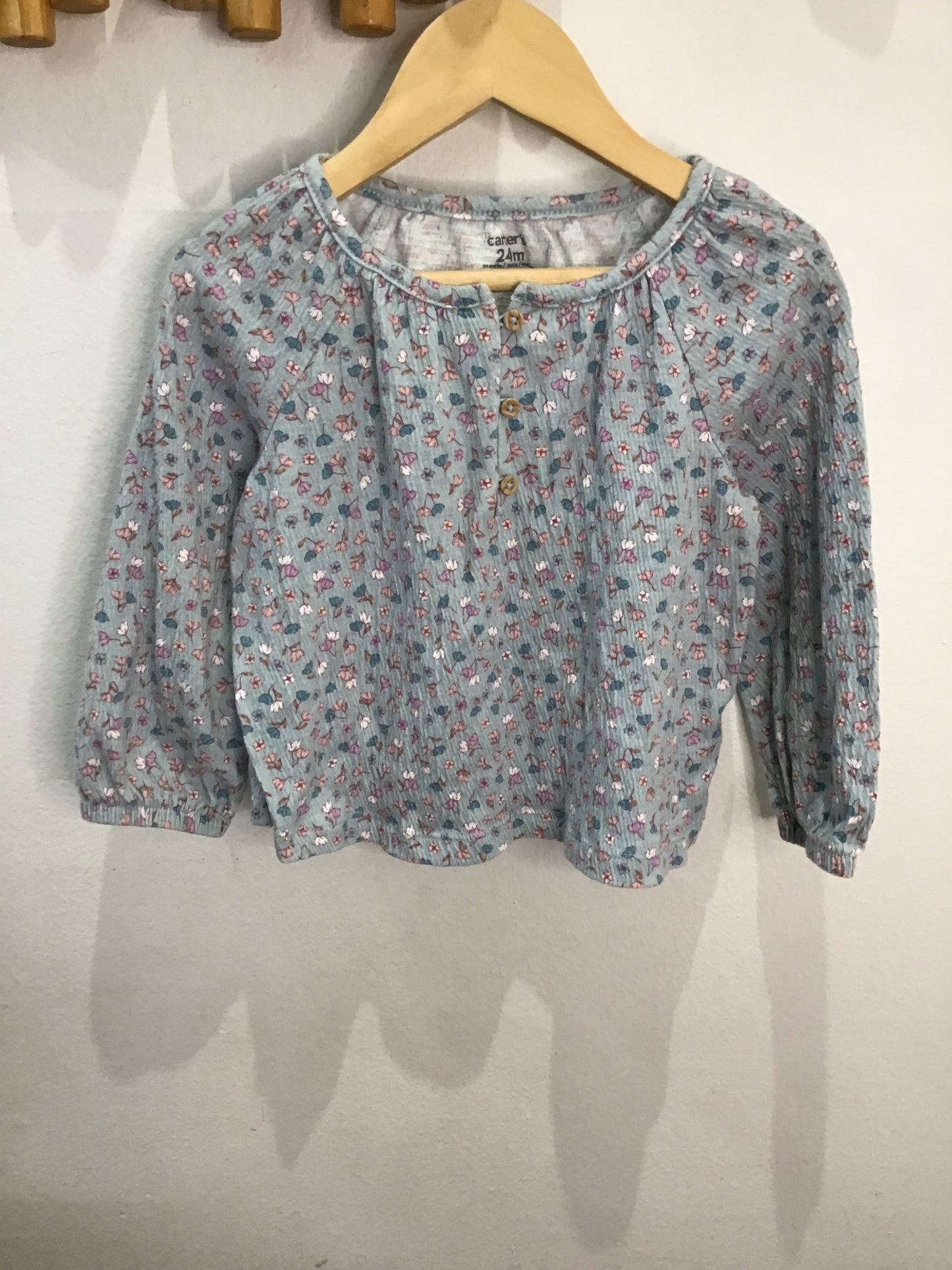 Blouse light blue floral texture 24m