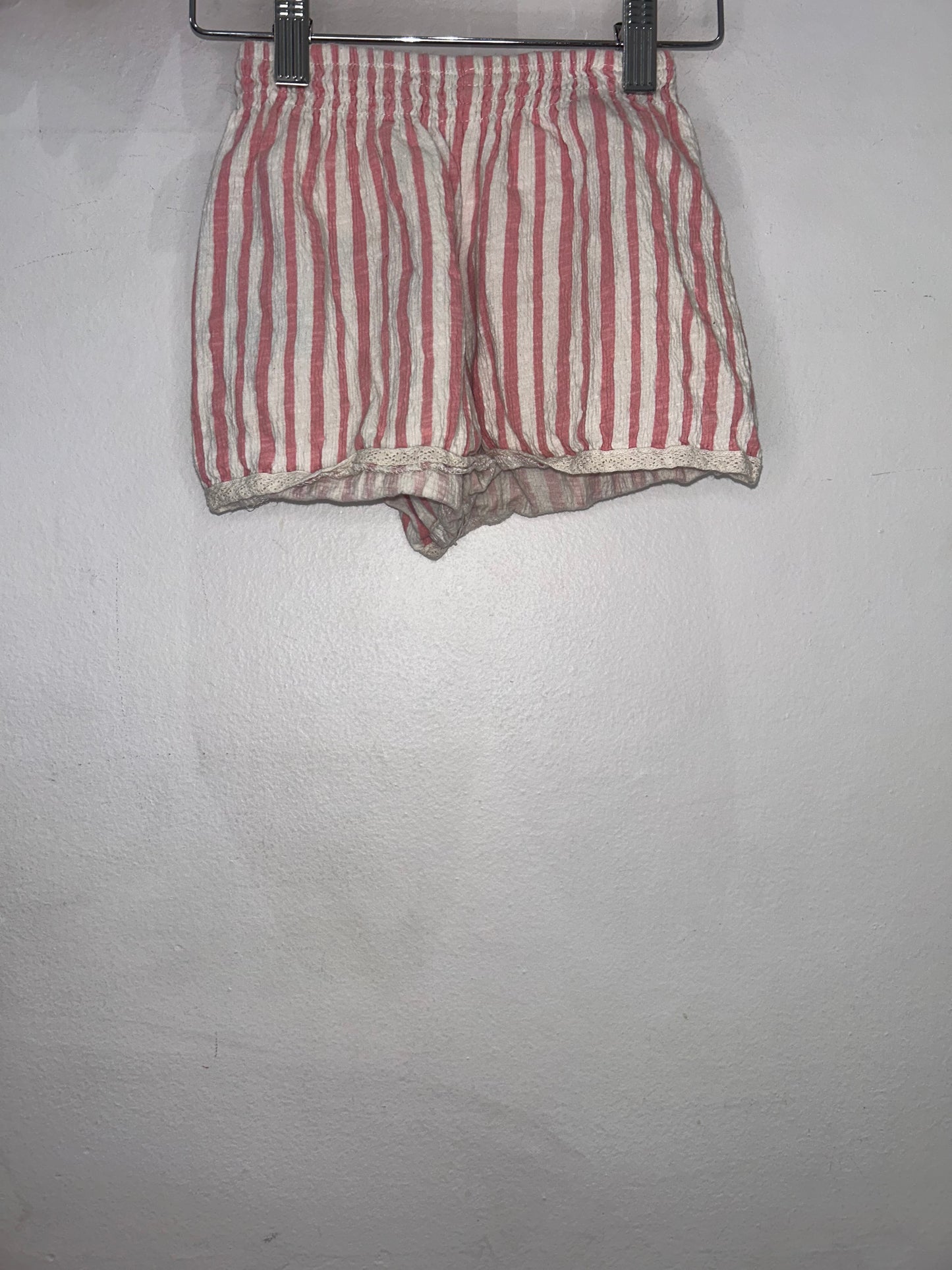 Red stripe shorts 4y