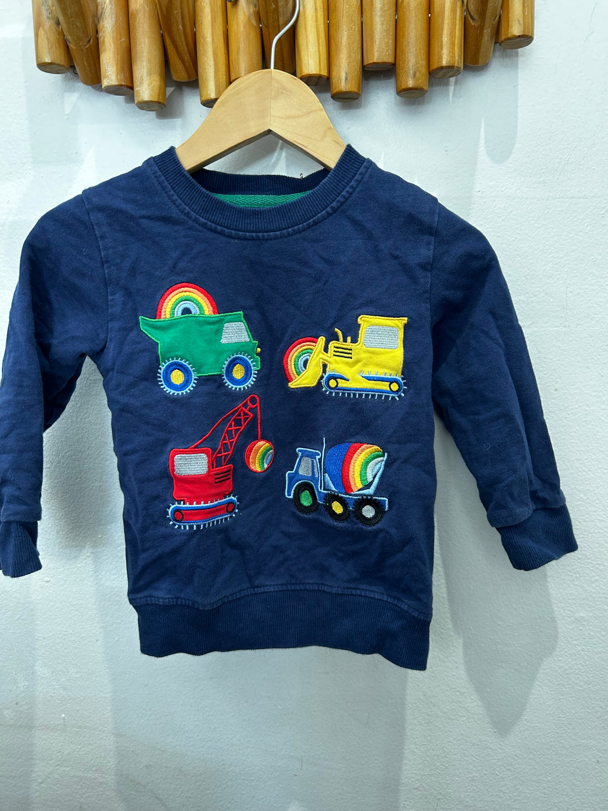 Rainbow construction pullover 3y