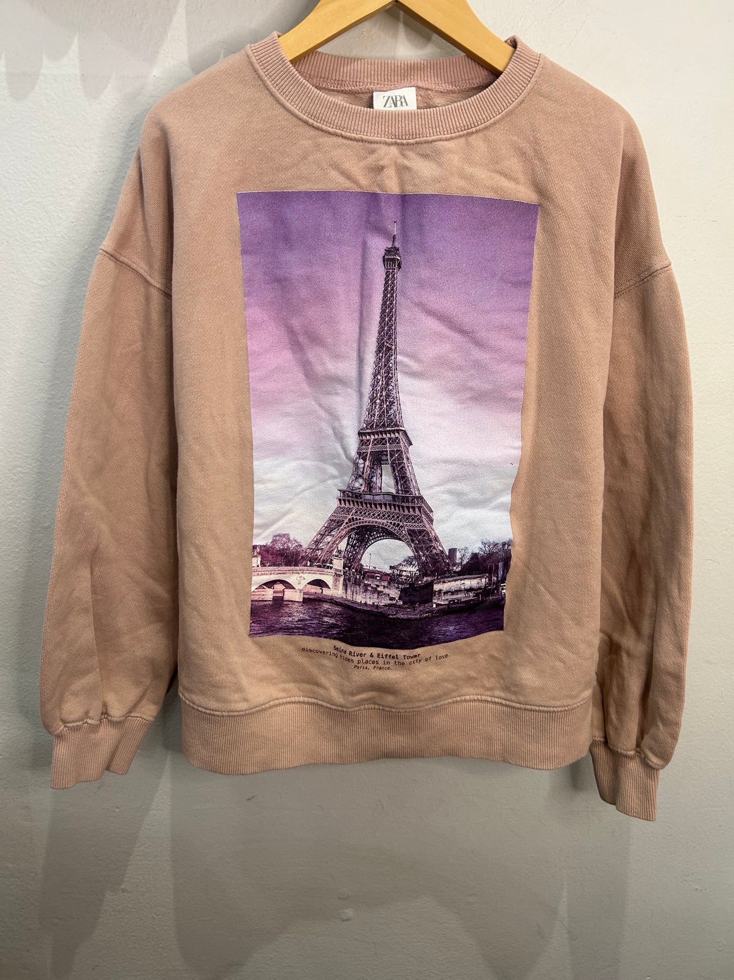 Eiffel tower pullover 11-12y