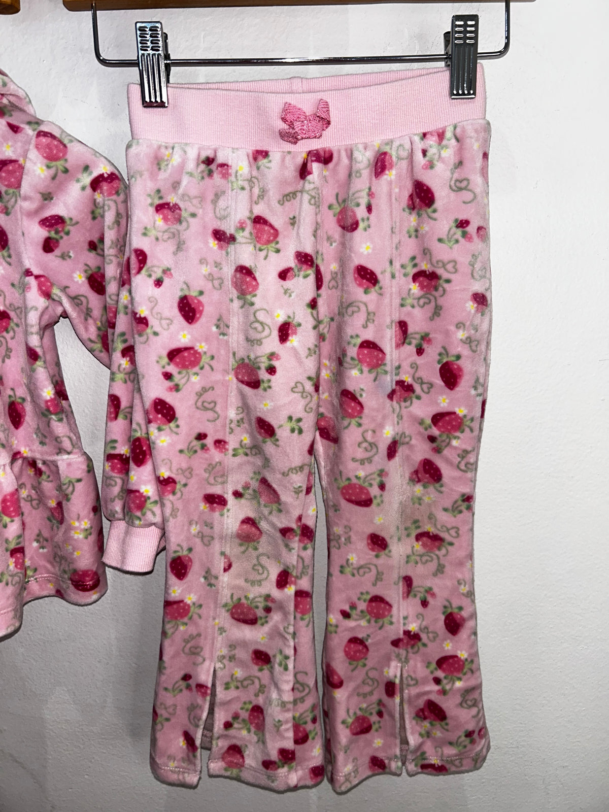 Strawberries jogger set 3y