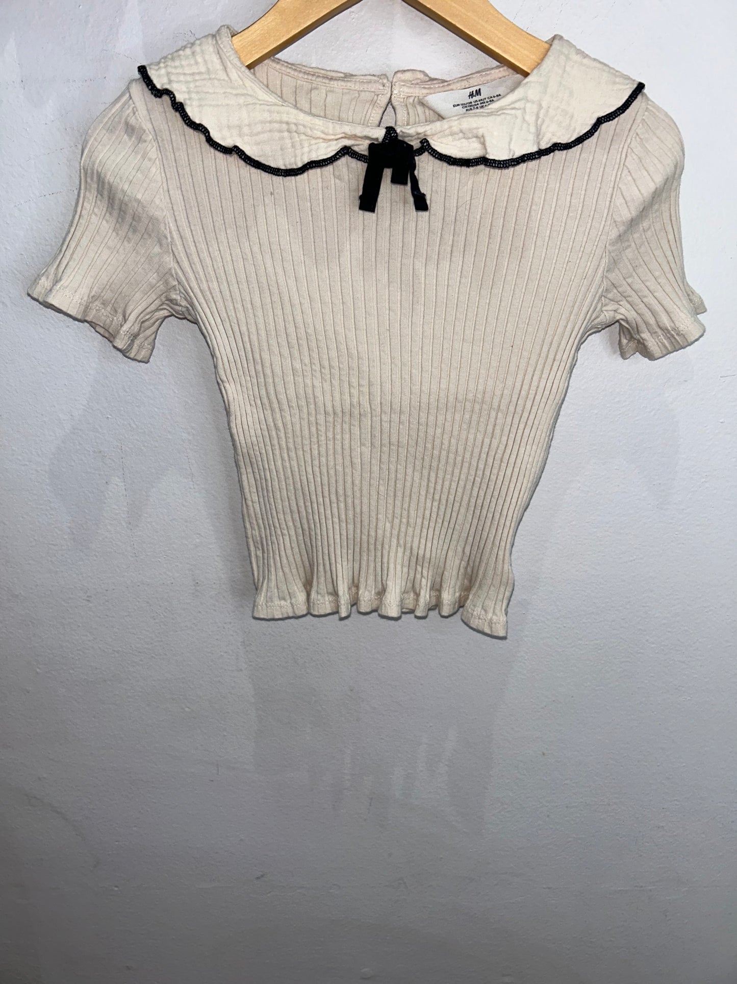 Ribbed creamed collared tee 6-8y