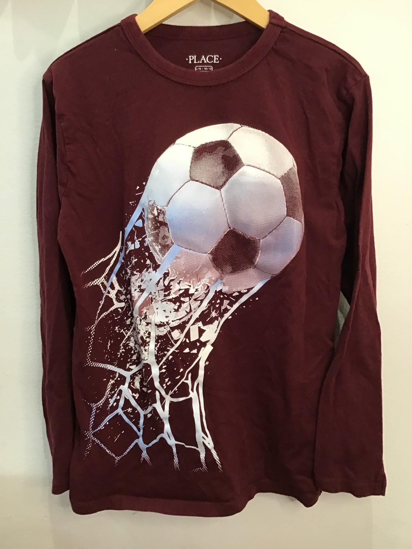 Tee soccer ball maroon 10-12y