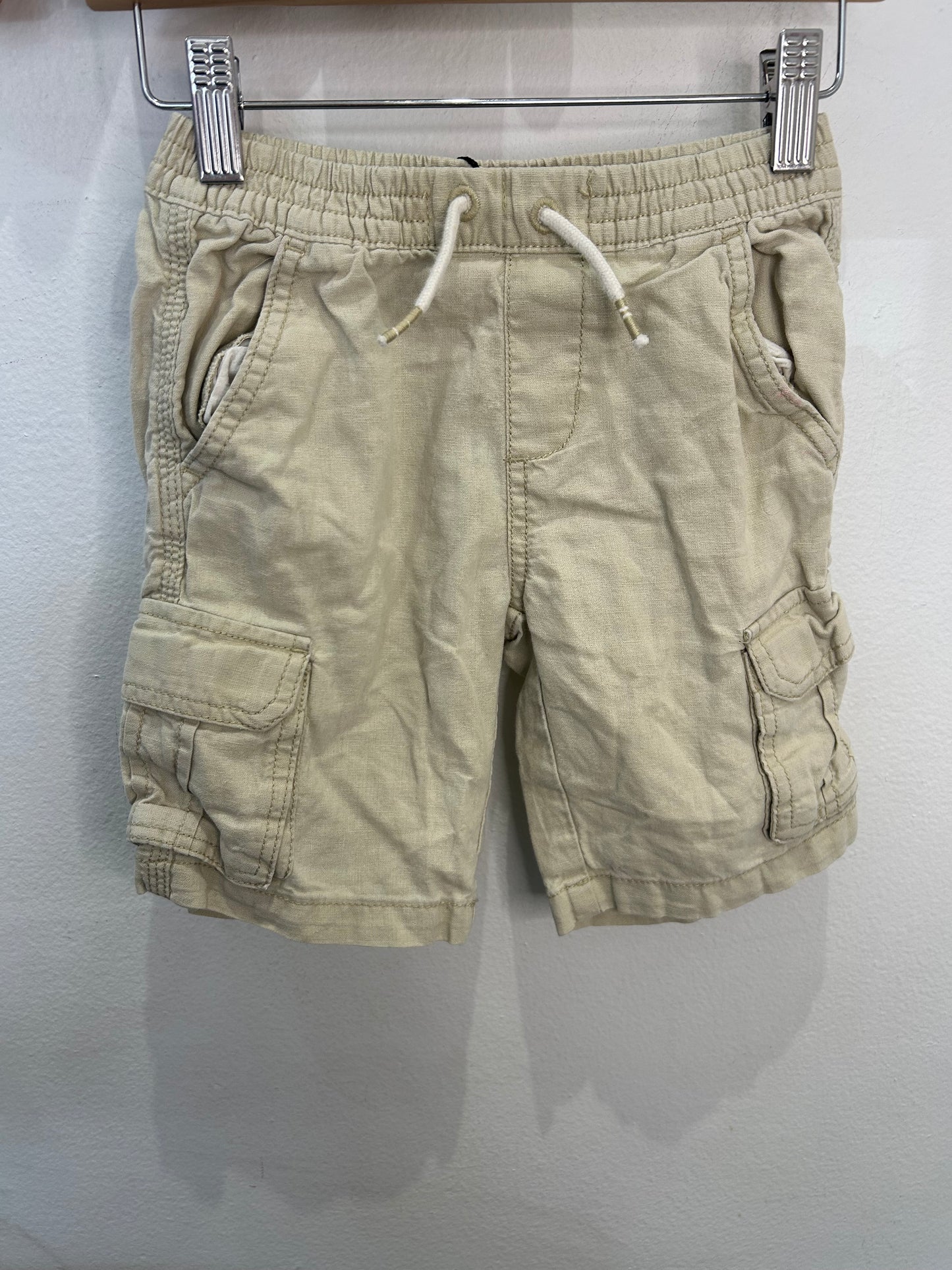 Beige pocket shorts 5y