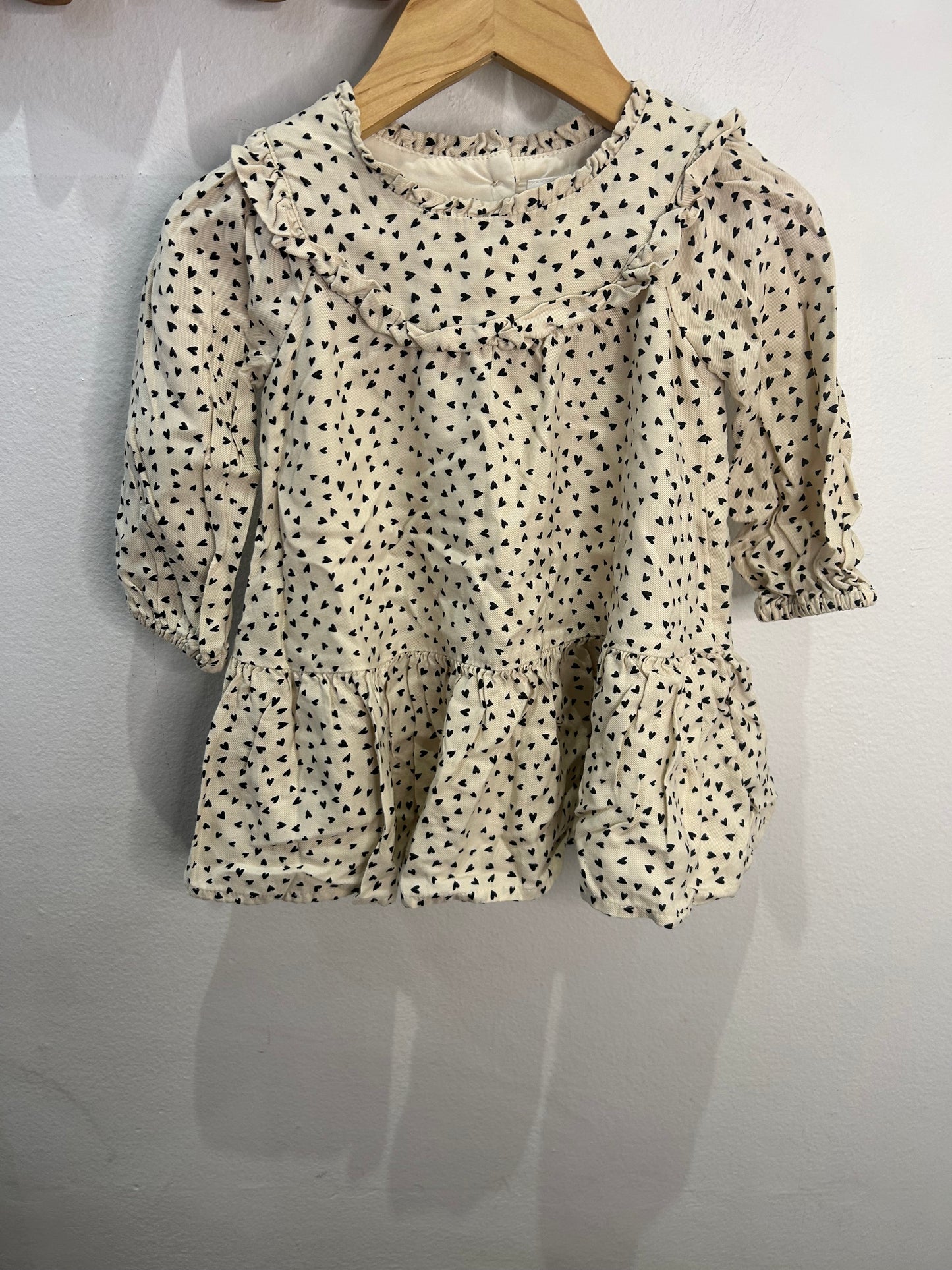 Black hearts cream dress 6-12m