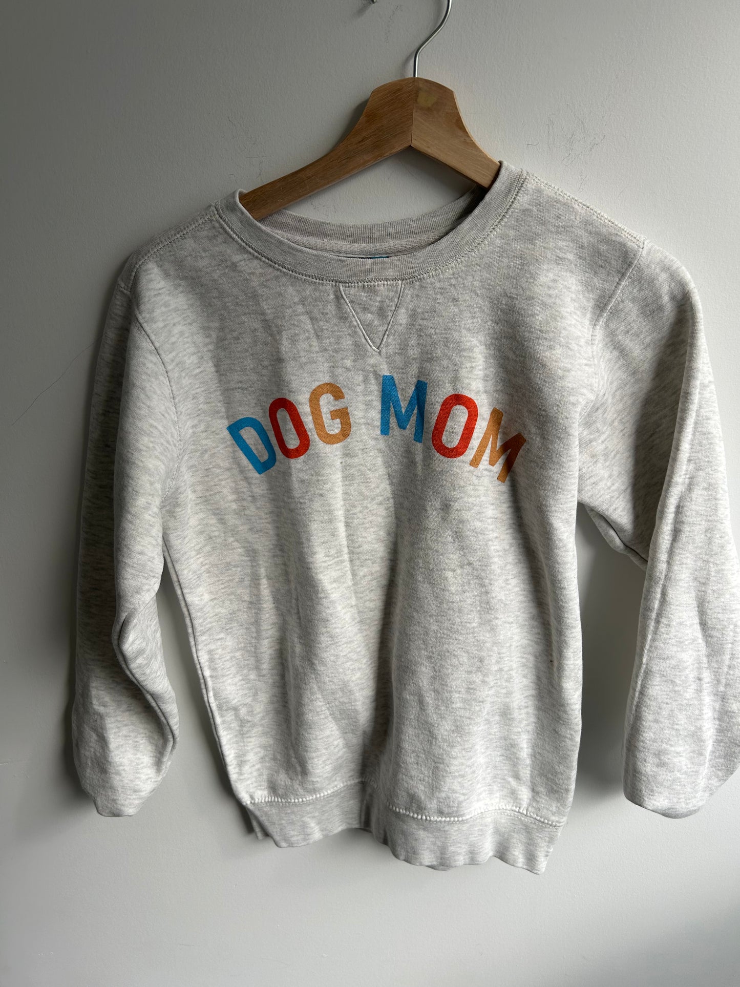 Dog mom pullover XS