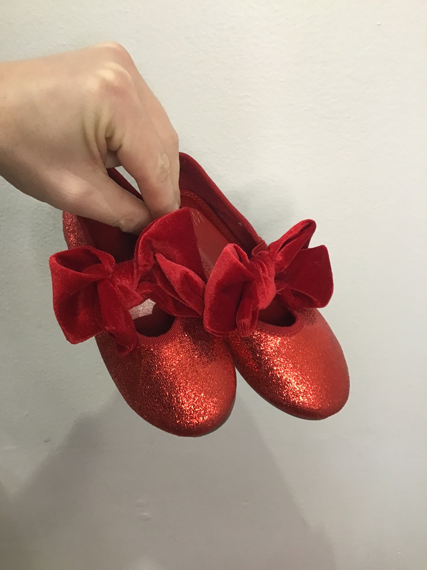 C10-11 red sparkly maryjanes