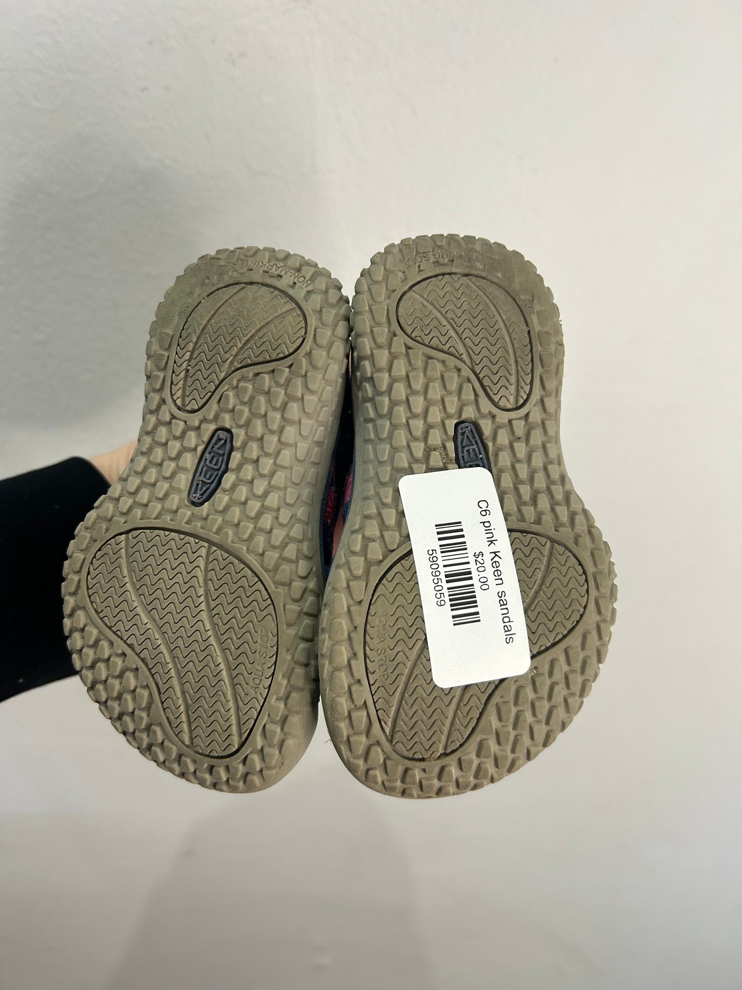 C6 pink Keen sandals