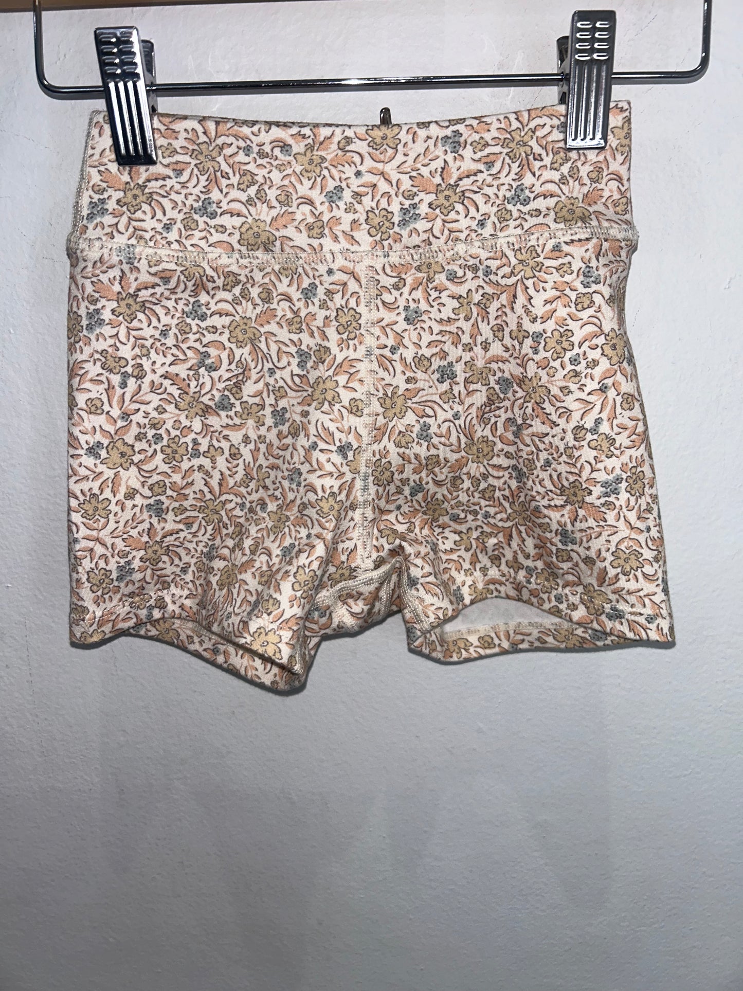 Floral activewear biker shorts 3-4y