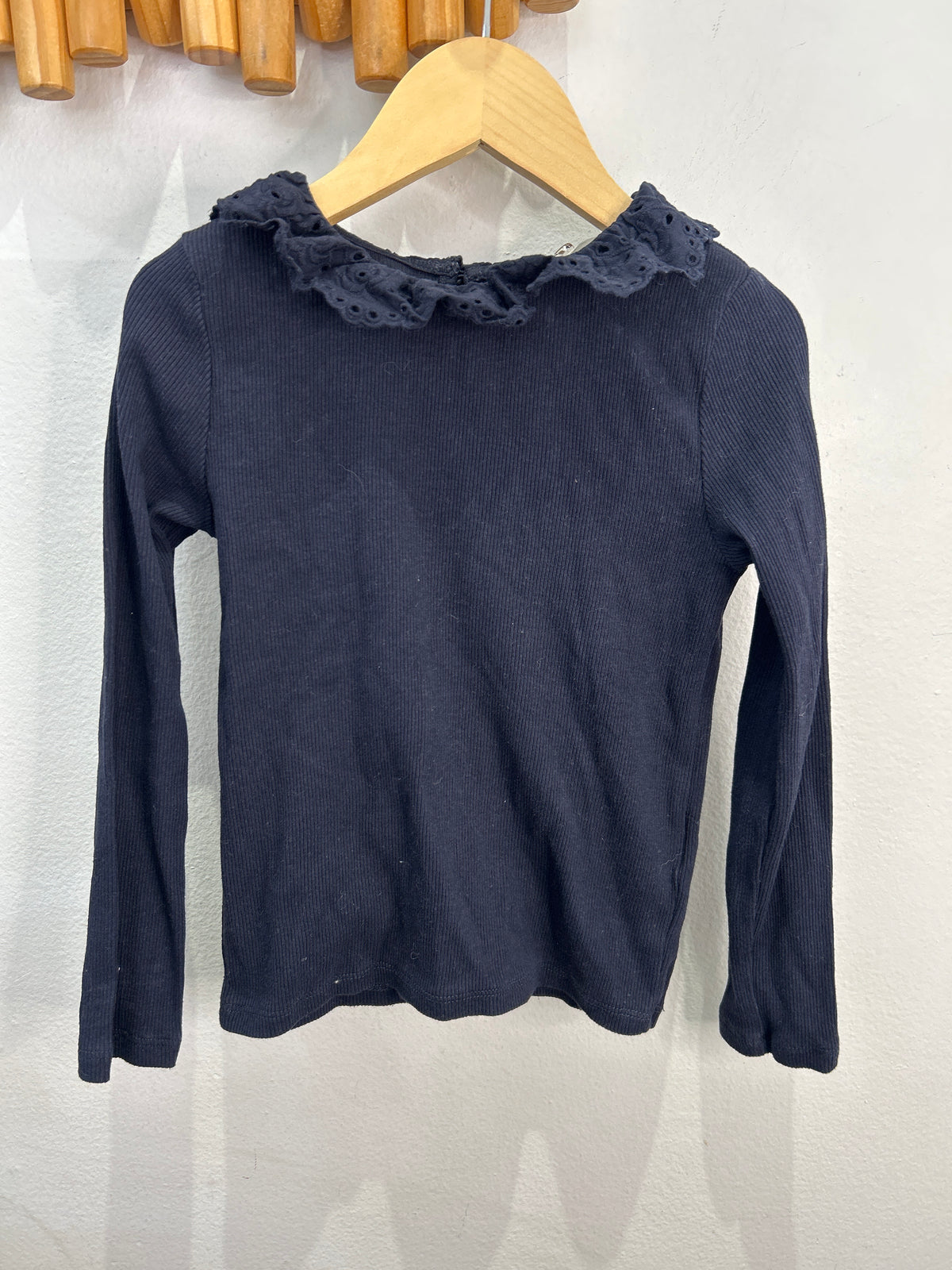 Eyelet collar longsleeve 4-6y