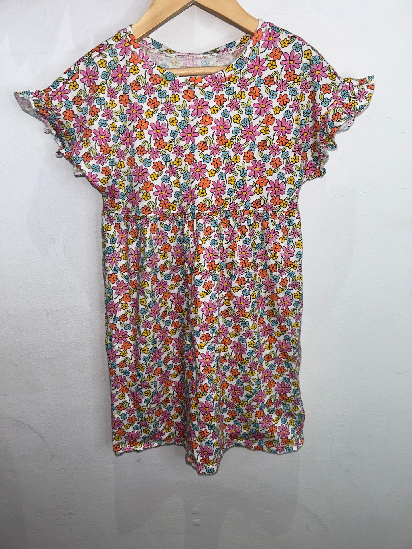 Cartoony flowers dress 5y