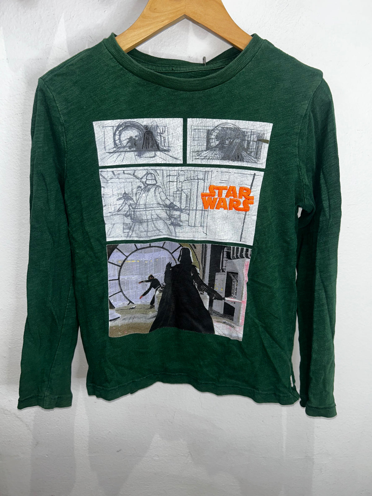Green Star Wars longsleeve 6-7y