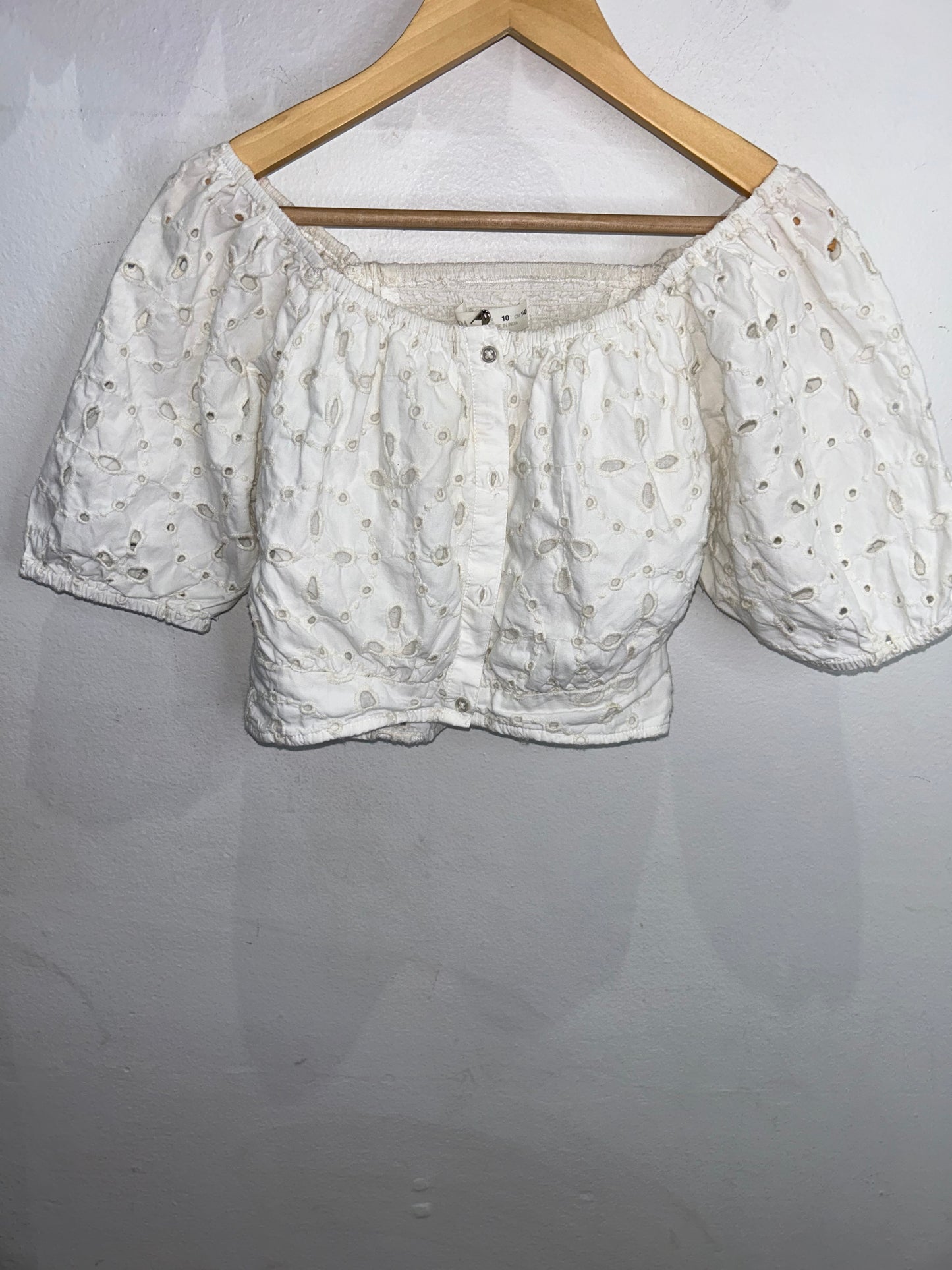 White eyelet crop top 10y