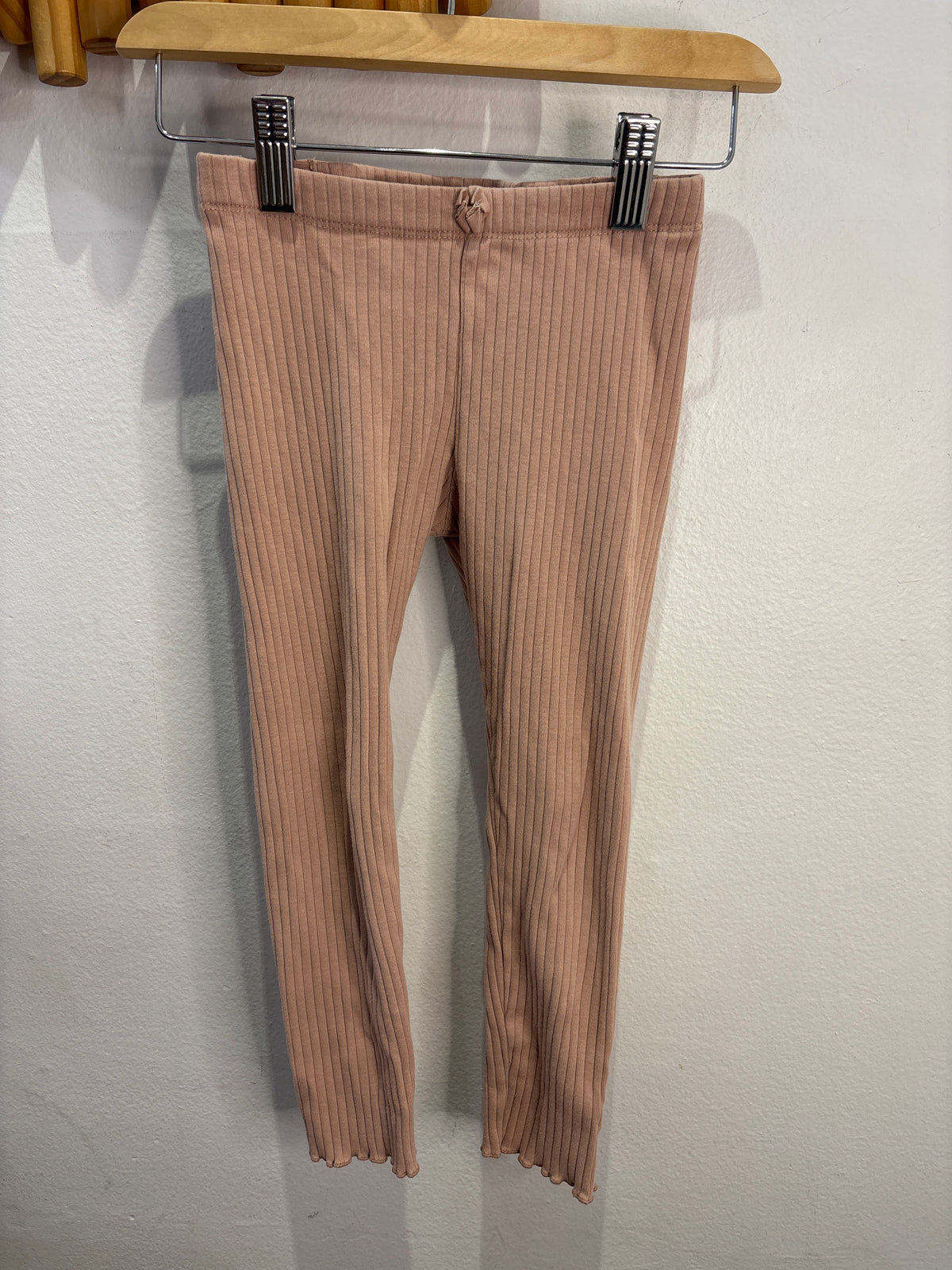 Blush pink ribbed pants 3-4y
