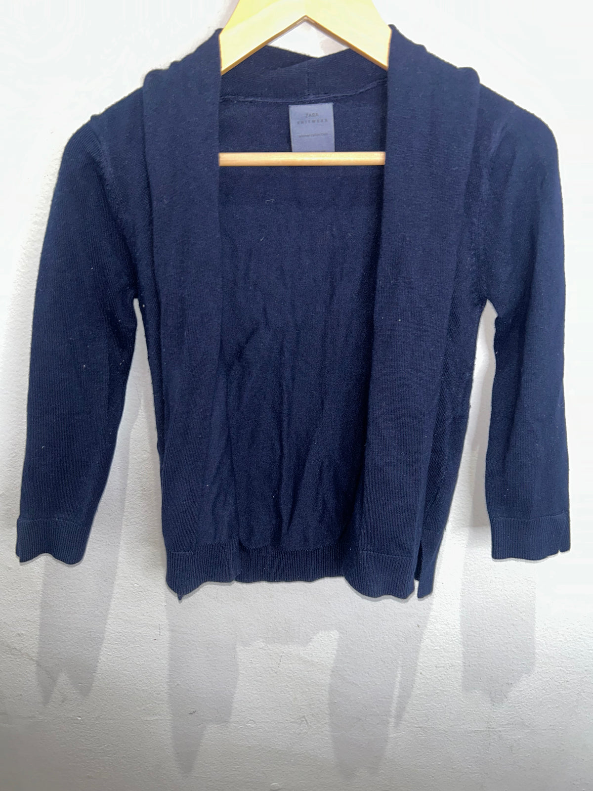 Black cardigan 6y