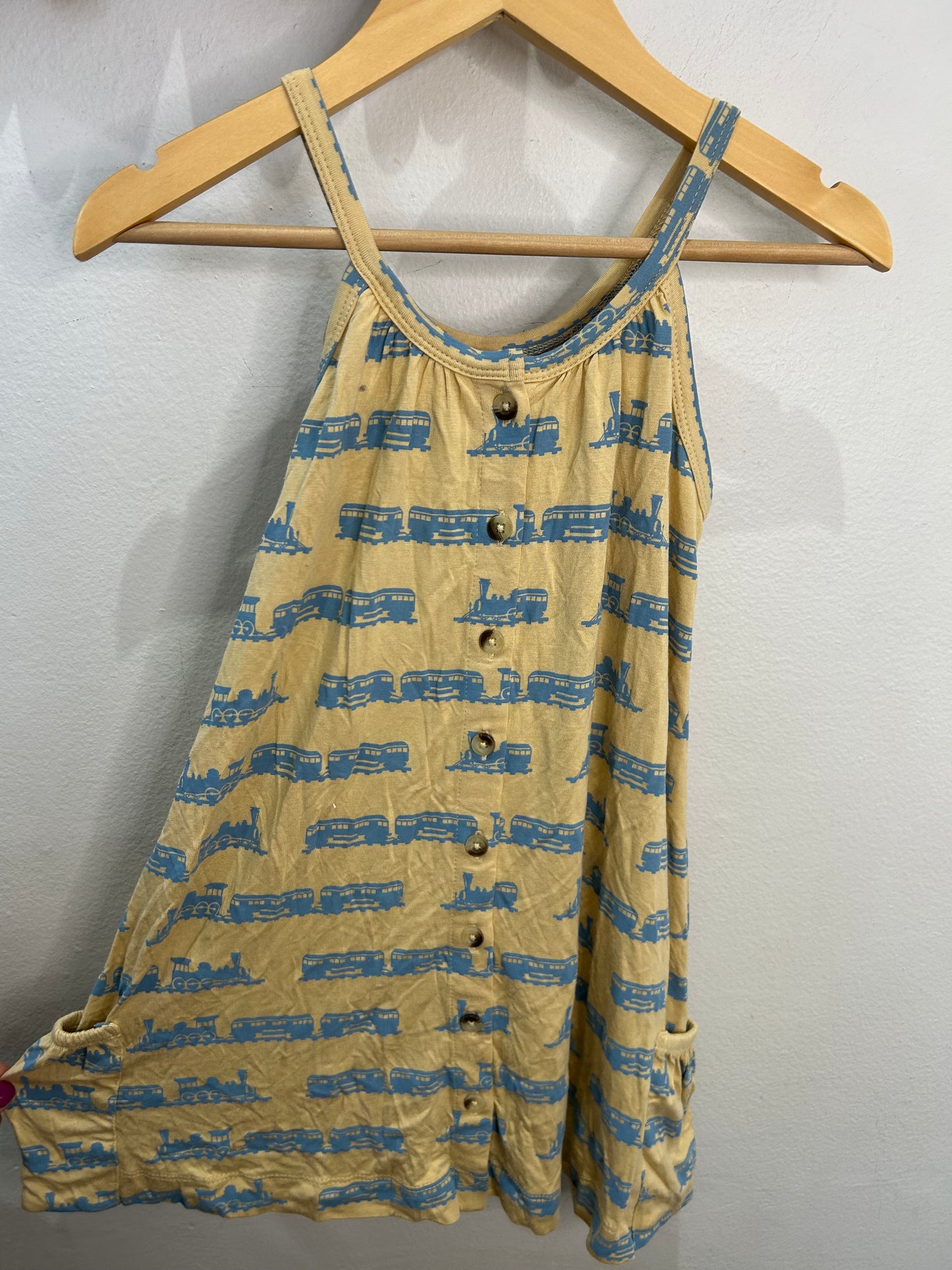 Trains dress 4y