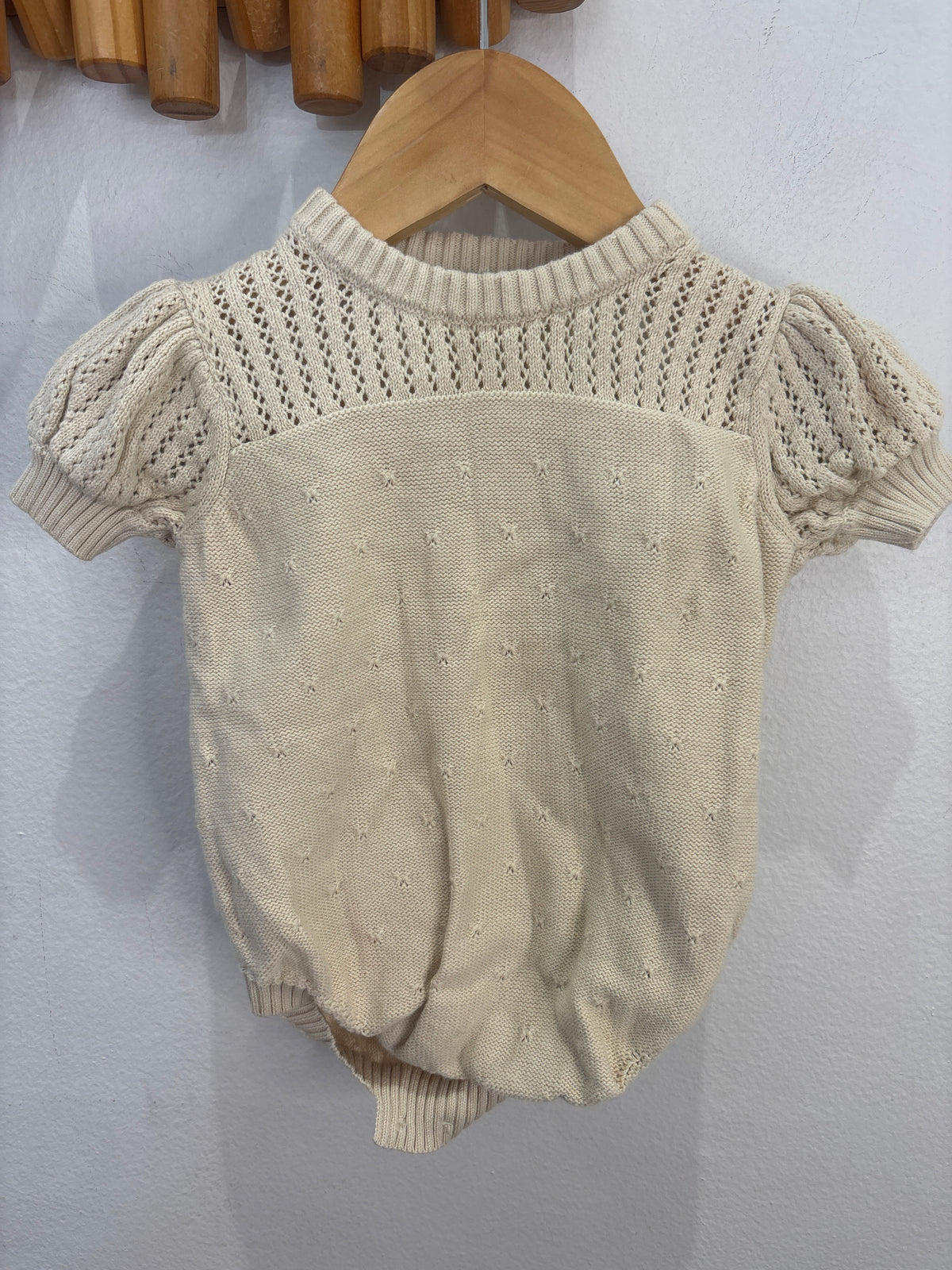 Quincy Mae knit romper 0-3m