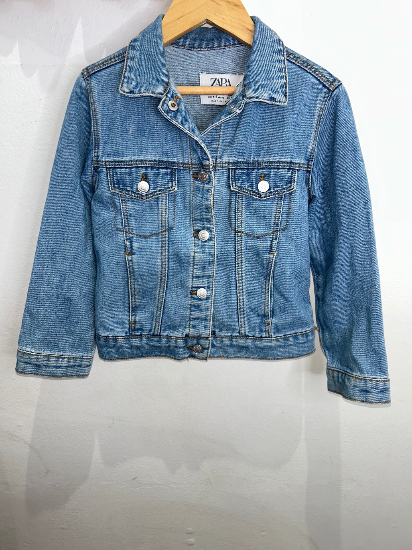 Rose embrodiery denim jacket 4-5y